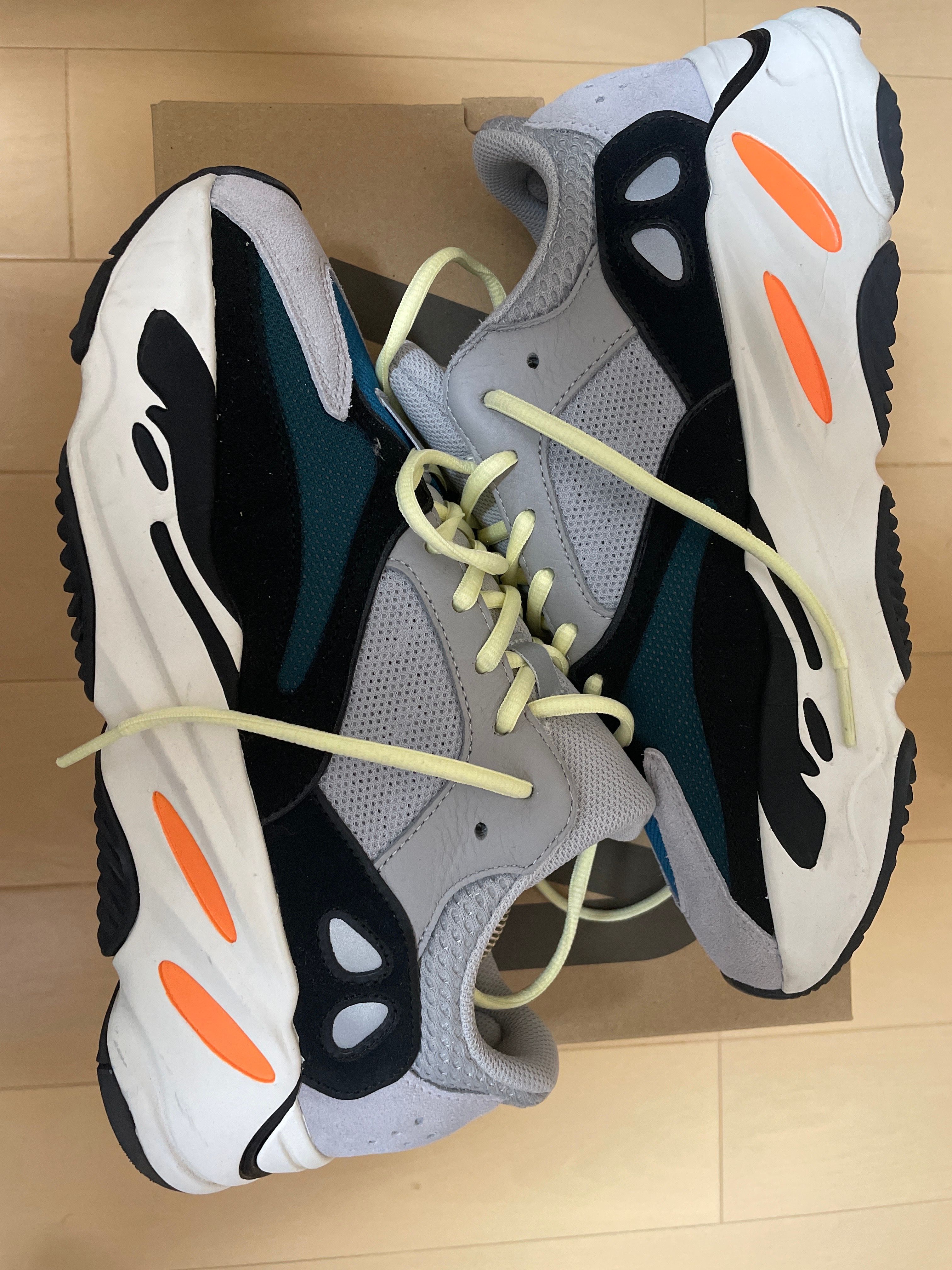 adidas YEEZY Boost 700 "Wave Runner"