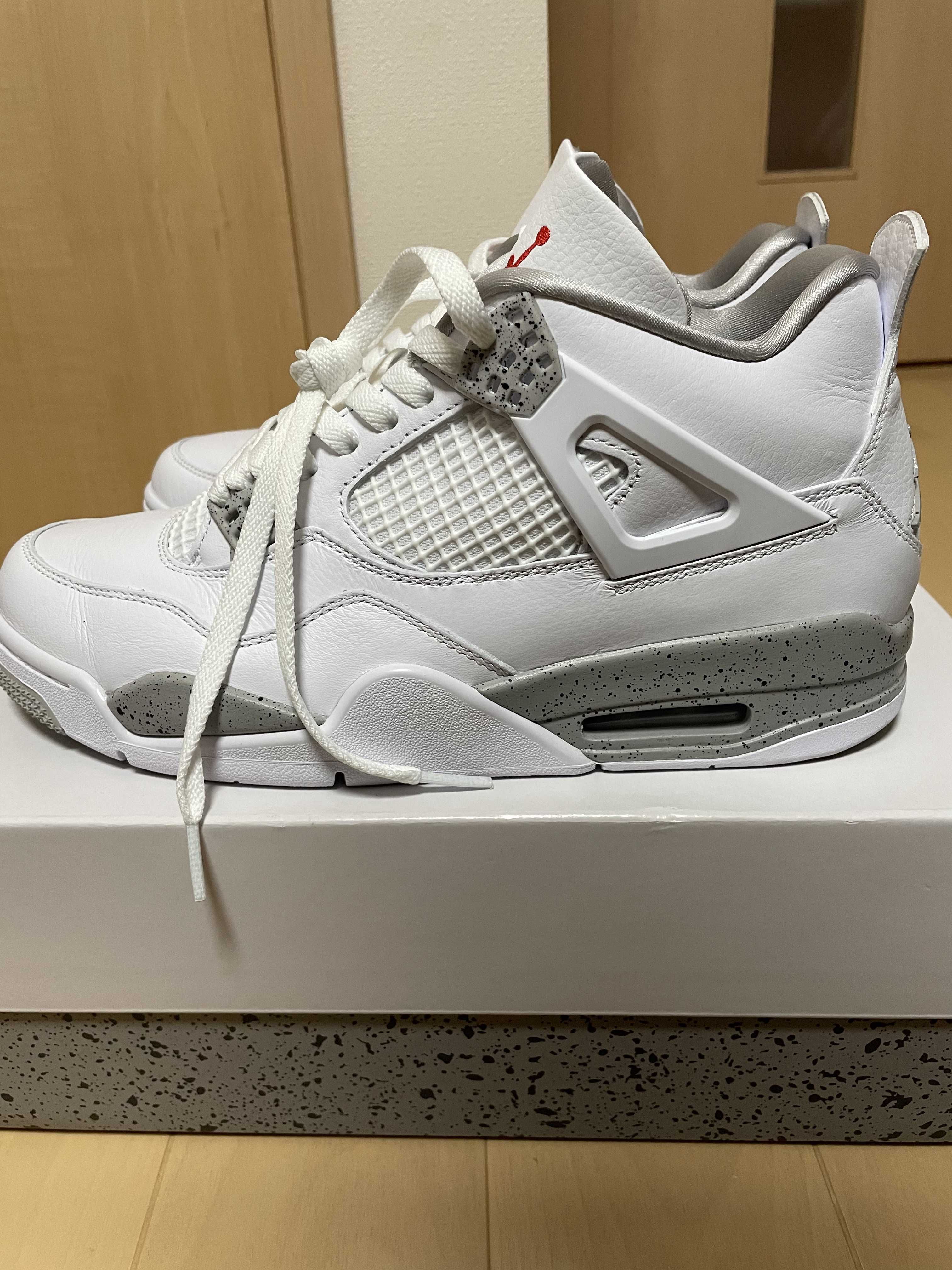 Nike Air Jordan 4 "Tech White"