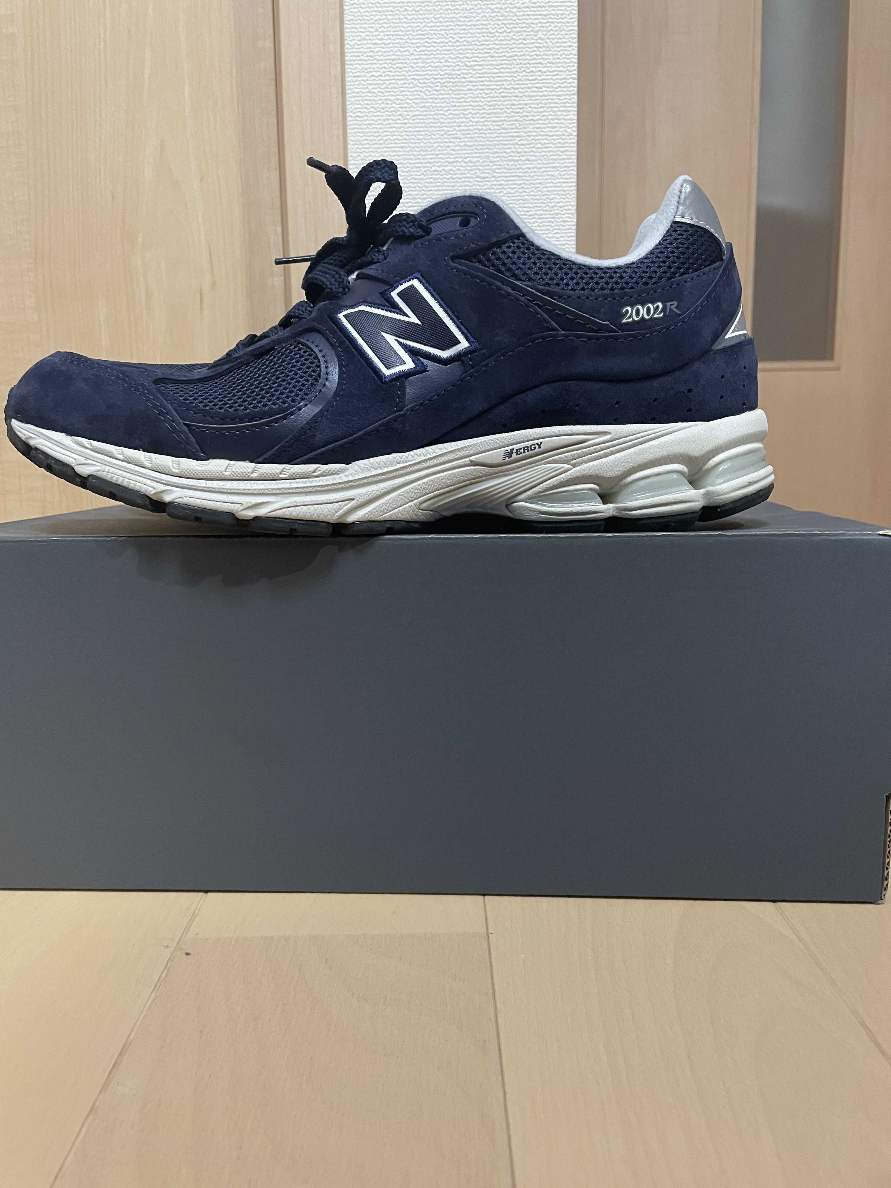 New Balance 2002R "Navy"