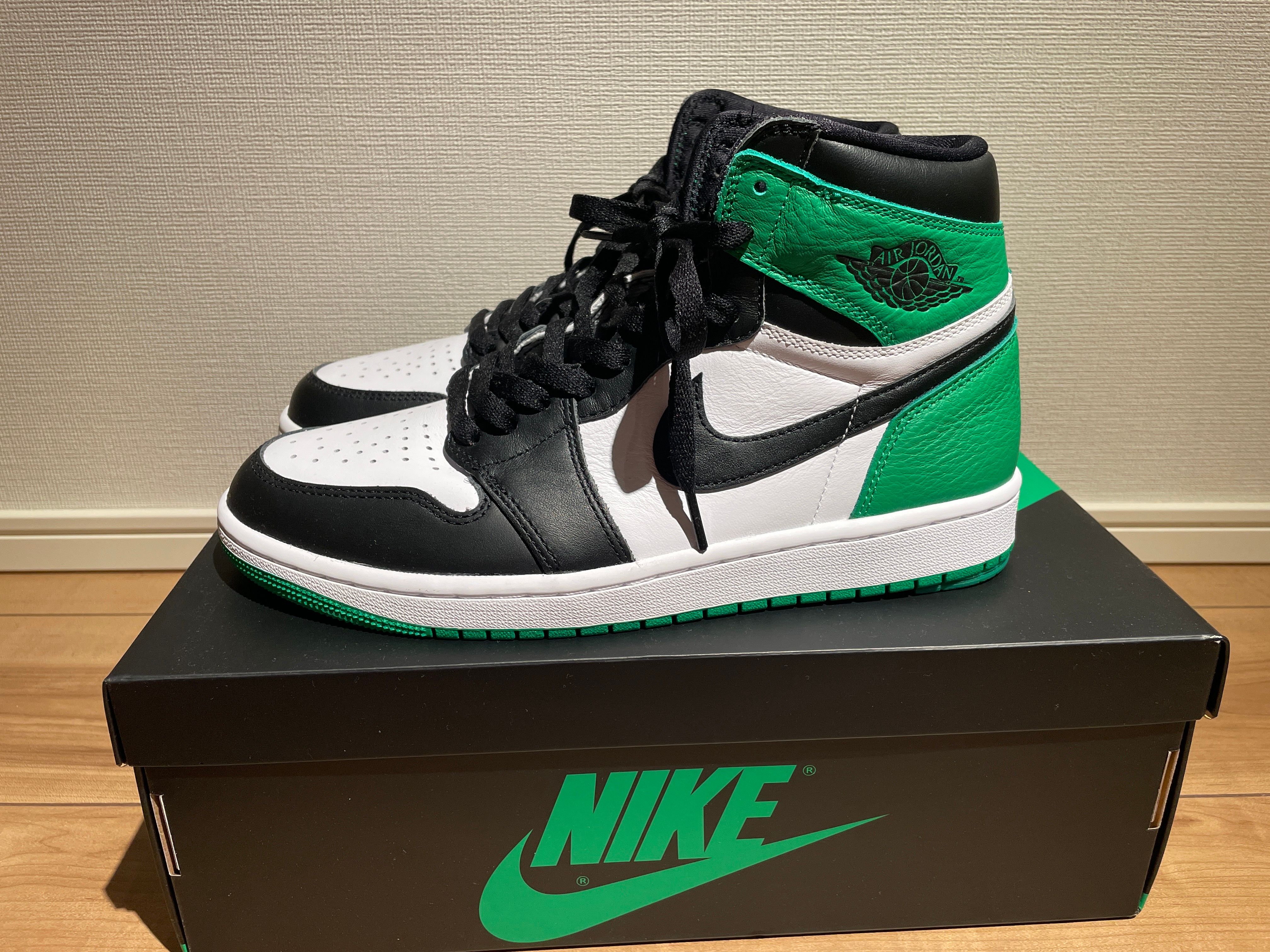 Nike Air Jordan 1 Retro High OG "Celtics/Black and Lucky Green" (2023)