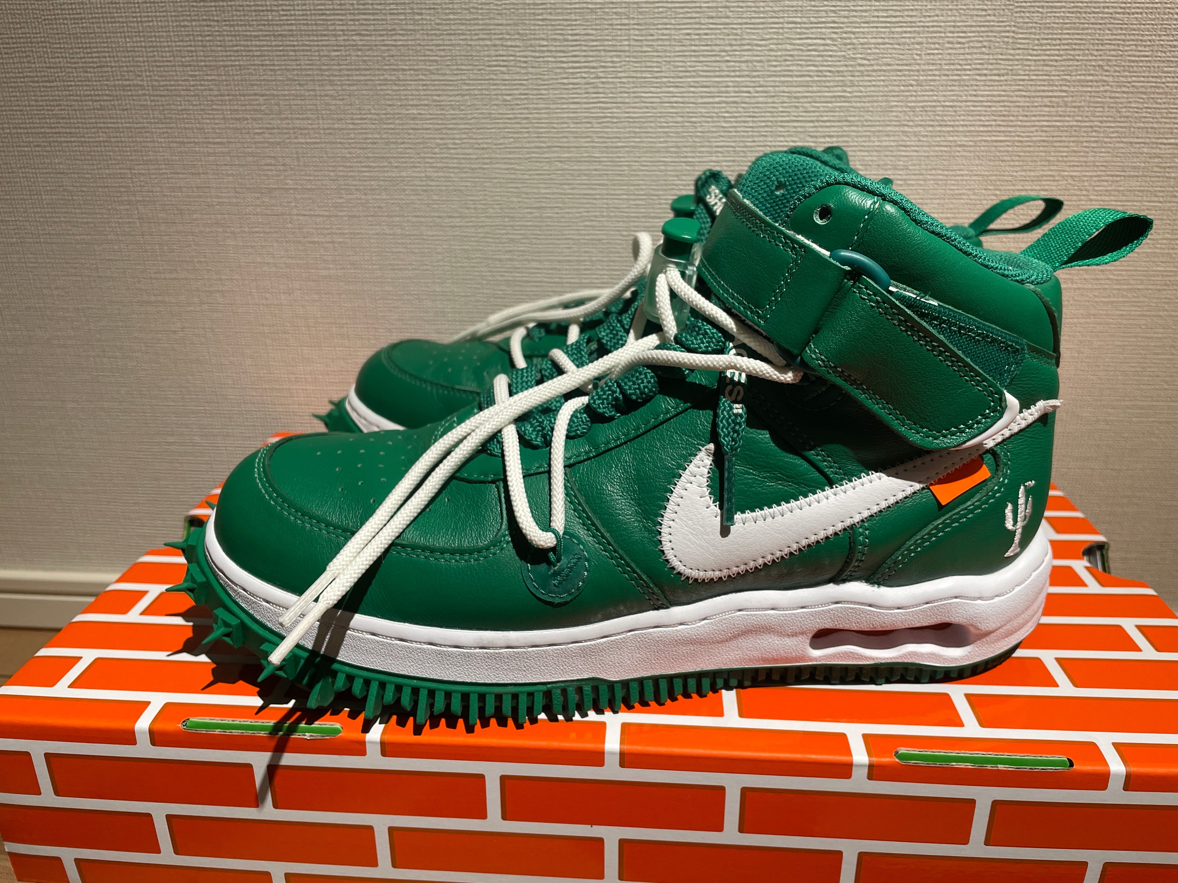 Off-White × Nike Air Force 1 Mid SP LTHR "Pine Green"