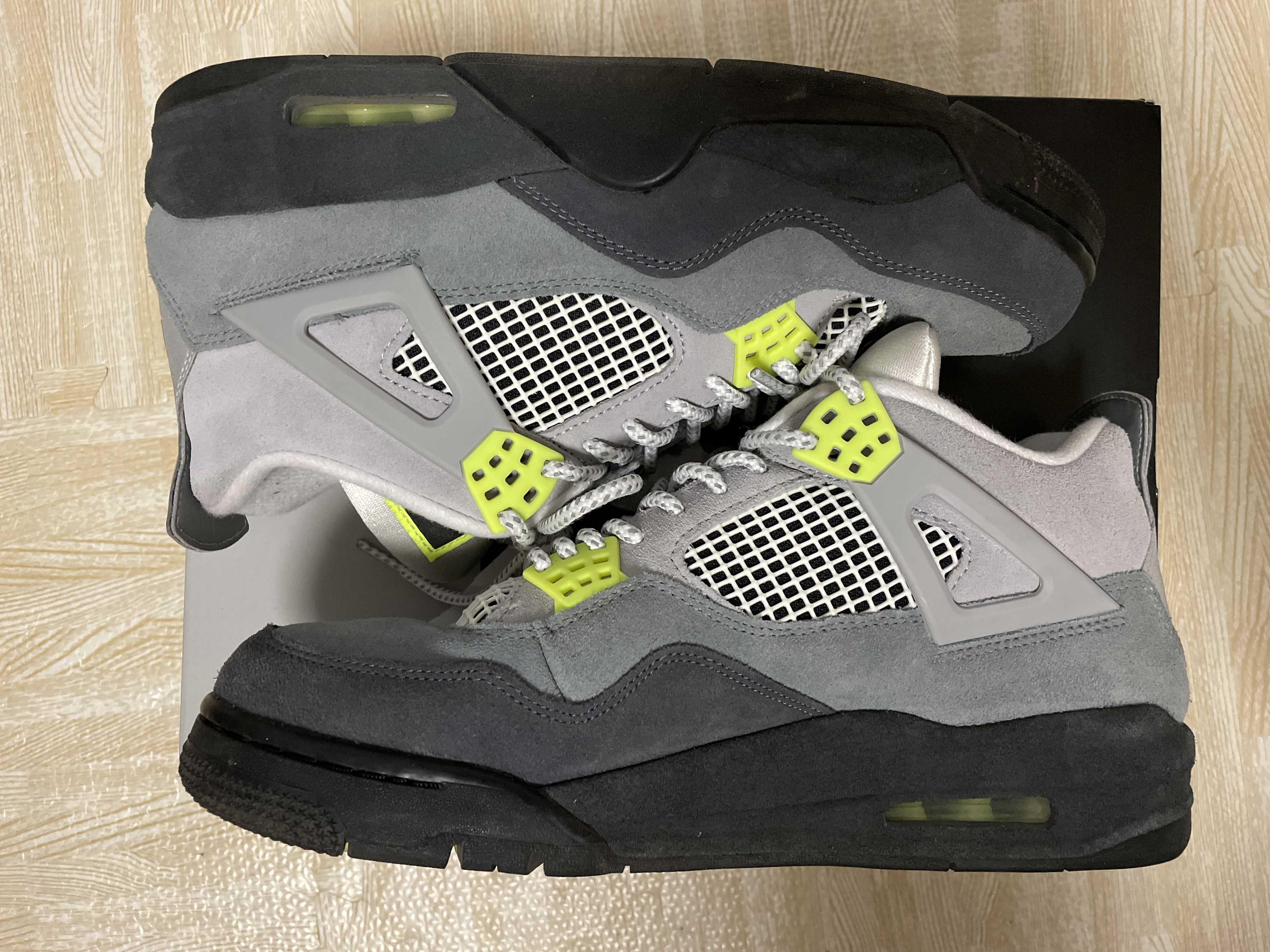 NIKE AIR JORDAN 4 RETRO LE "NEON"