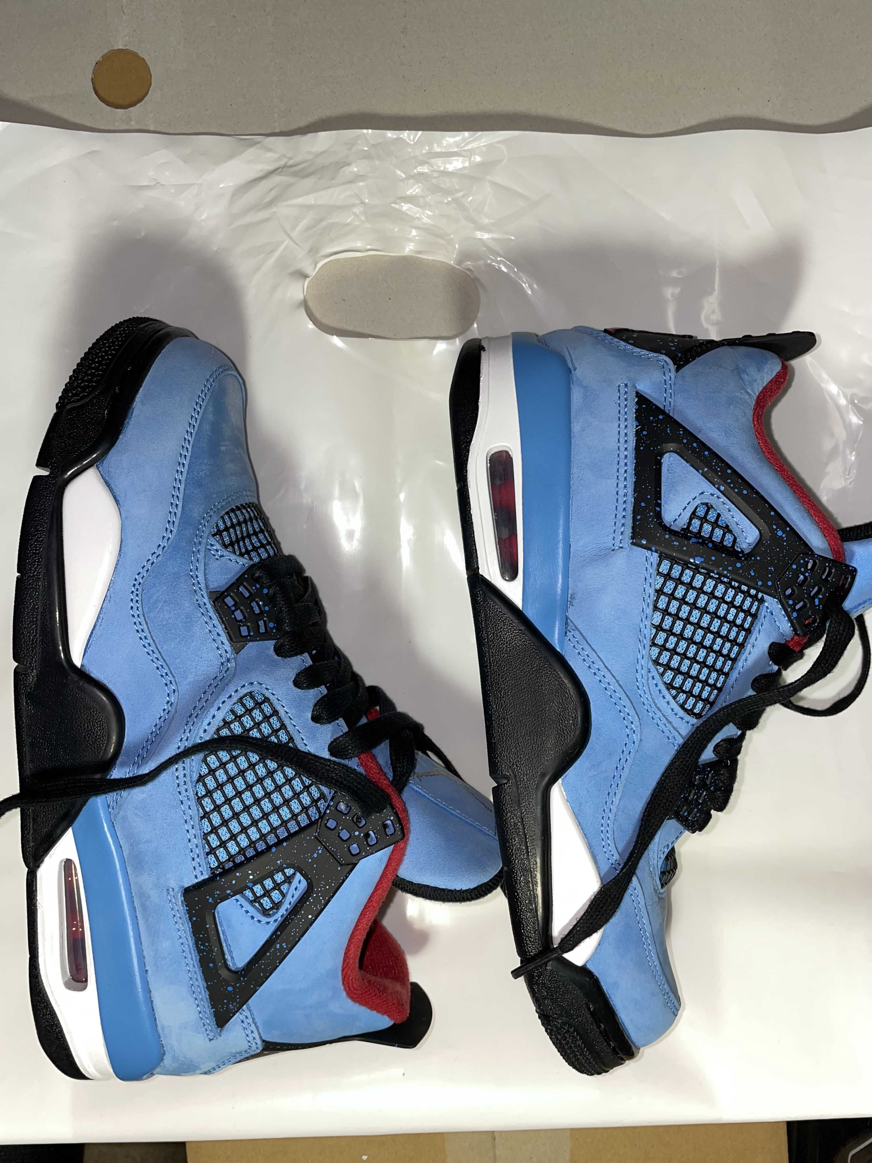 Travis Scott × Nike Air Jordan 4 Retro Cactus Jack "University Blue"