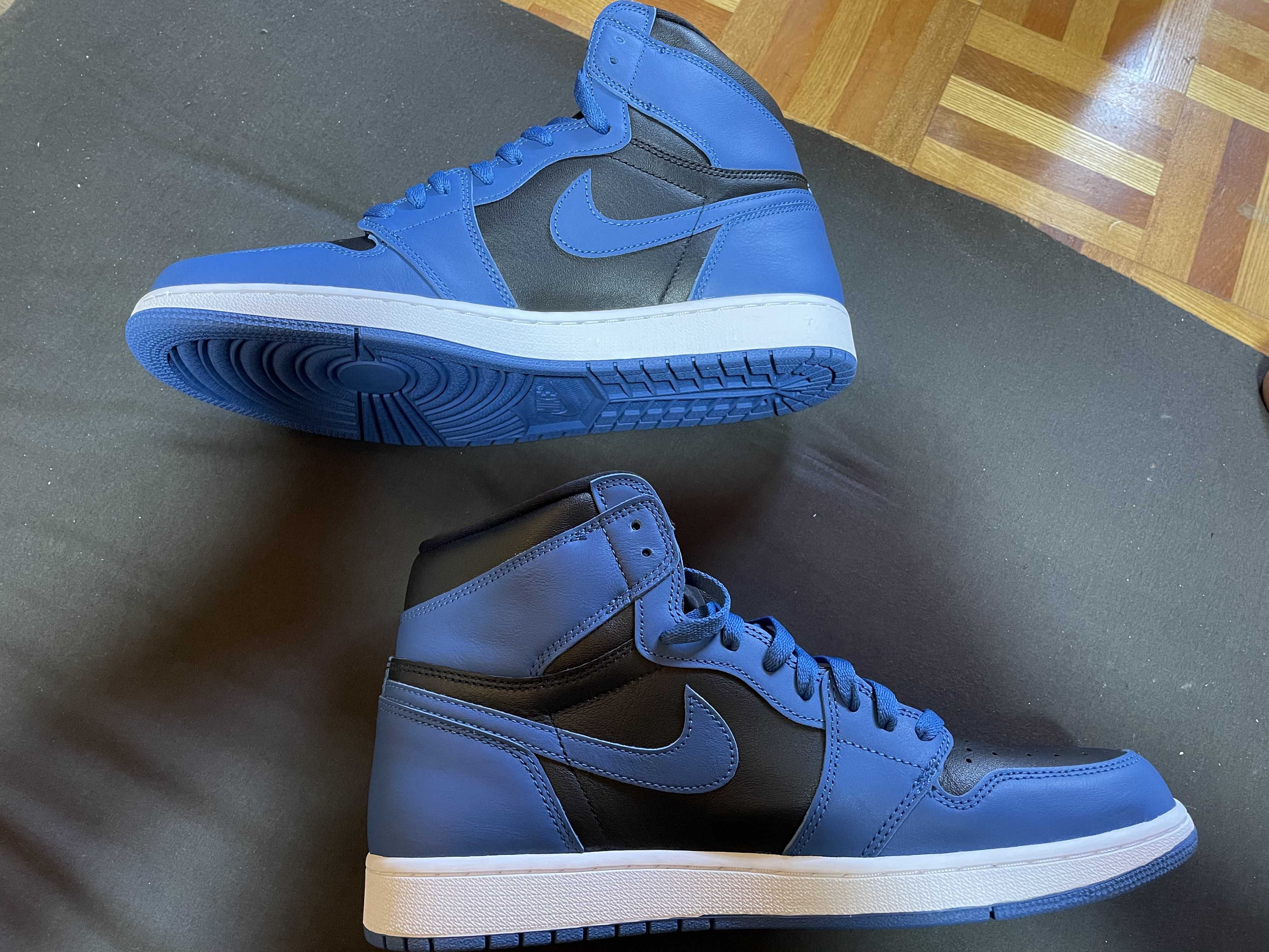 Nike Air Jordan 1 Retro High OG "Dark Marina Blue"