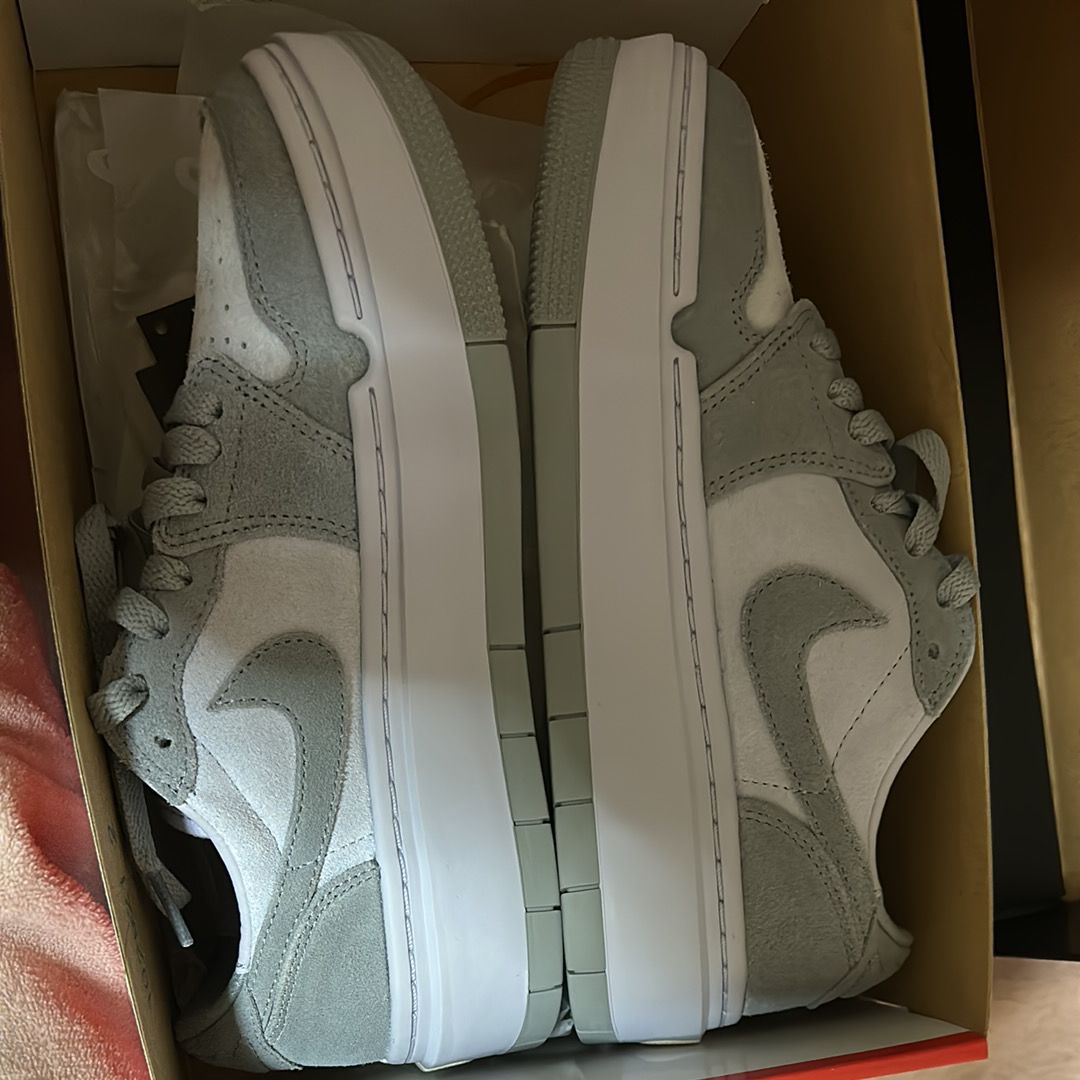 Nike Women's Air Jordan 1 Elevate Low "Wolf Grey"