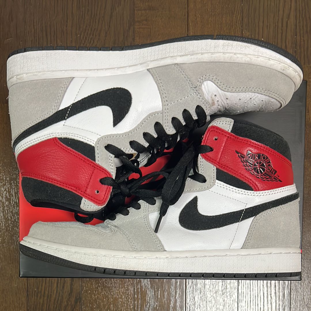 Nike Air Jordan 1 High OG "White/Black/Light Smoke Grey"