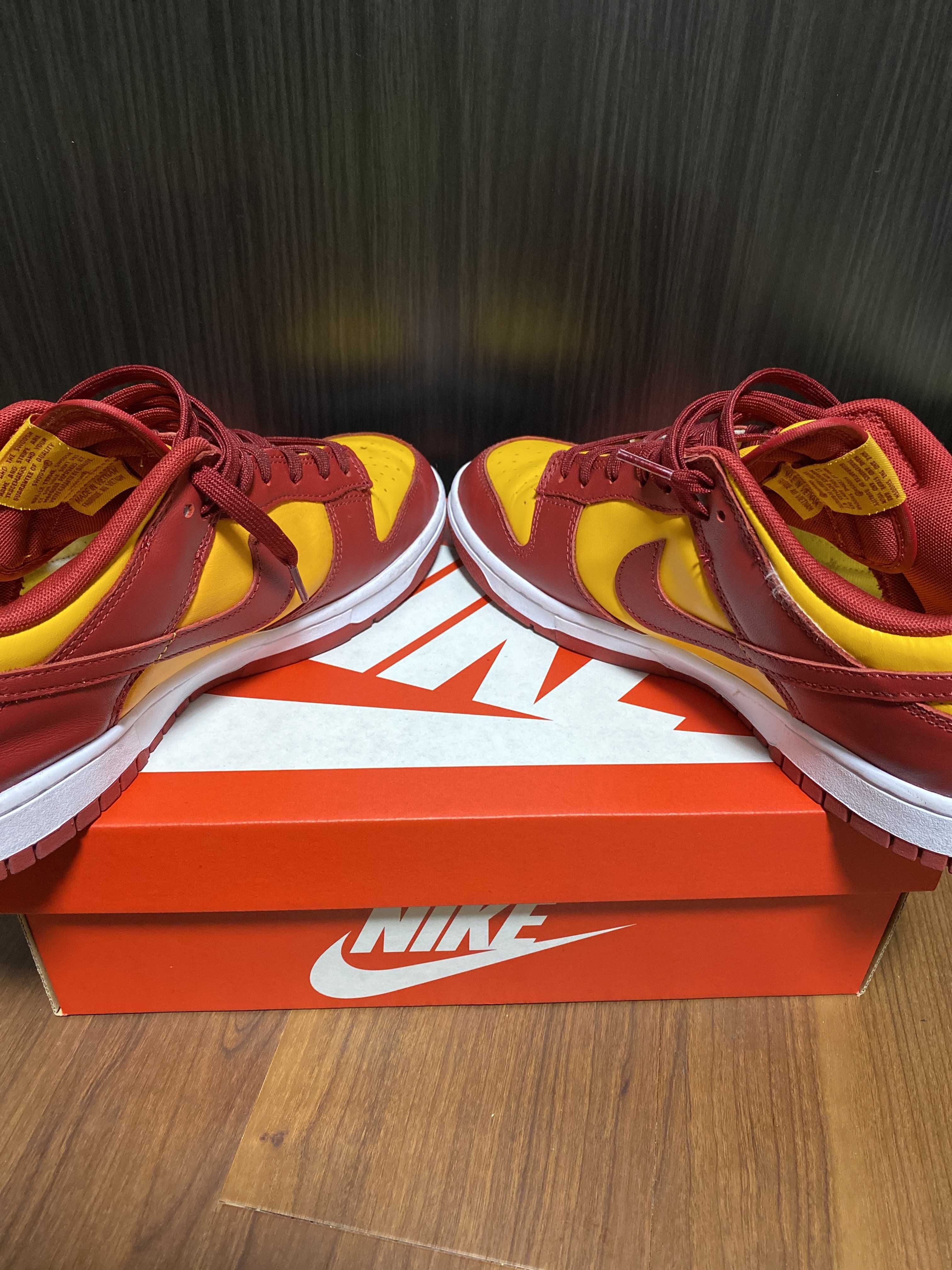 Nike Dunk Low "Midas Gold"
