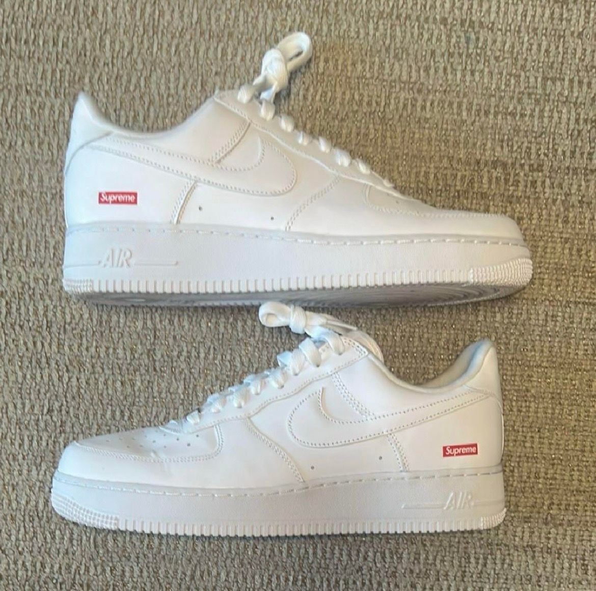 Supreme × Nike Air Force 1 Low "White"