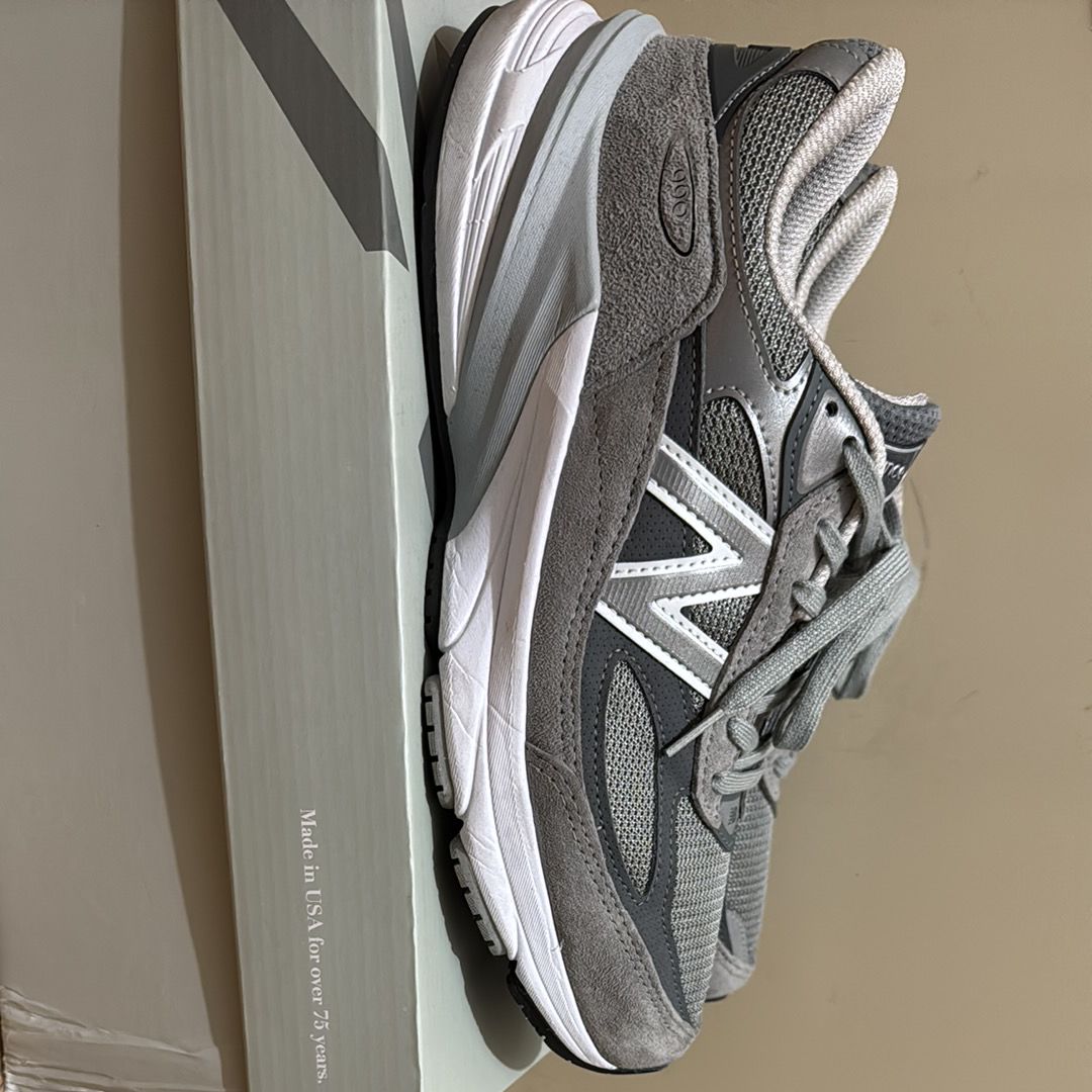 New Balance 990V6 "Gray" (Heel Logo NB)