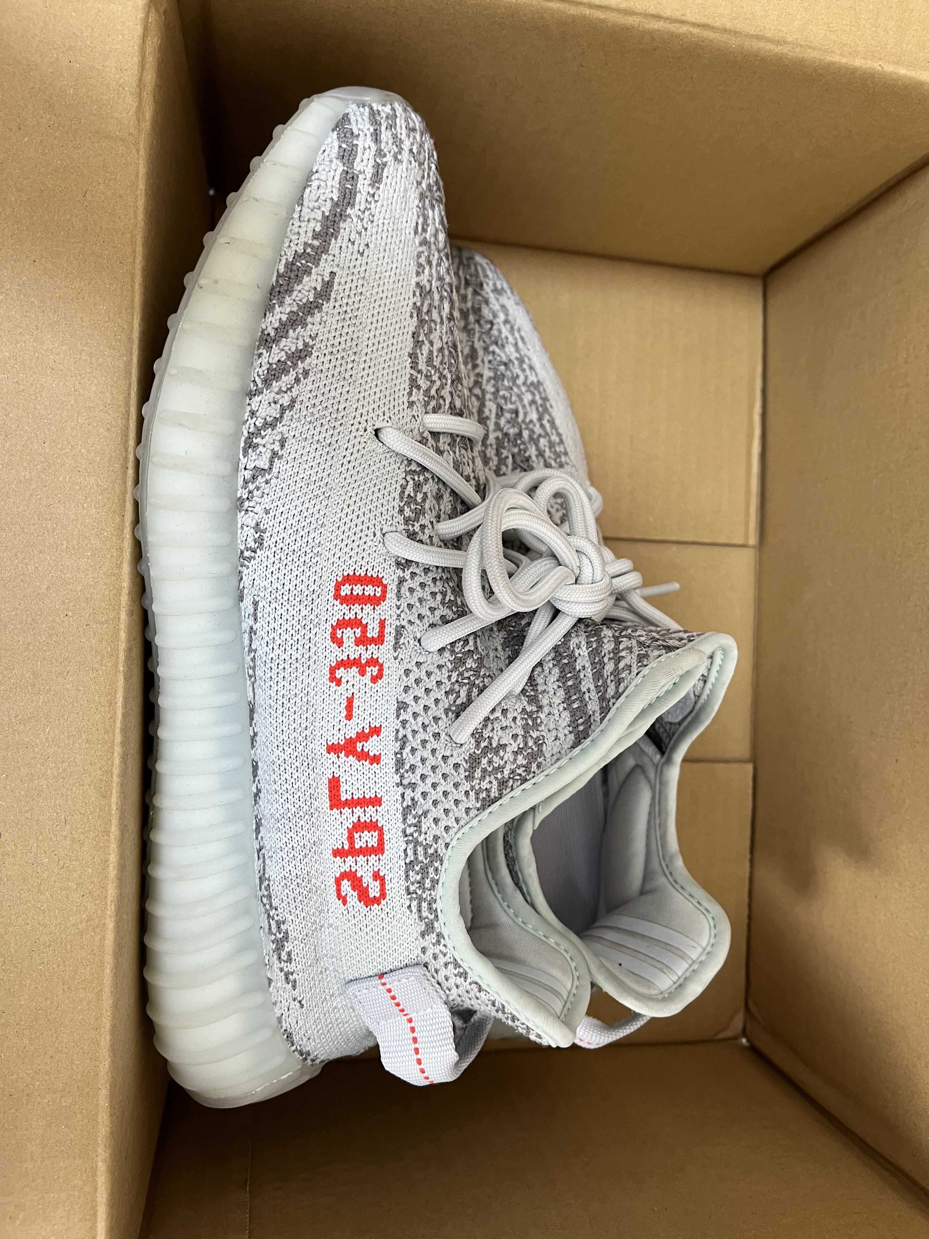 adidas YEEZY Boost 350 V2 "Blue Tint"