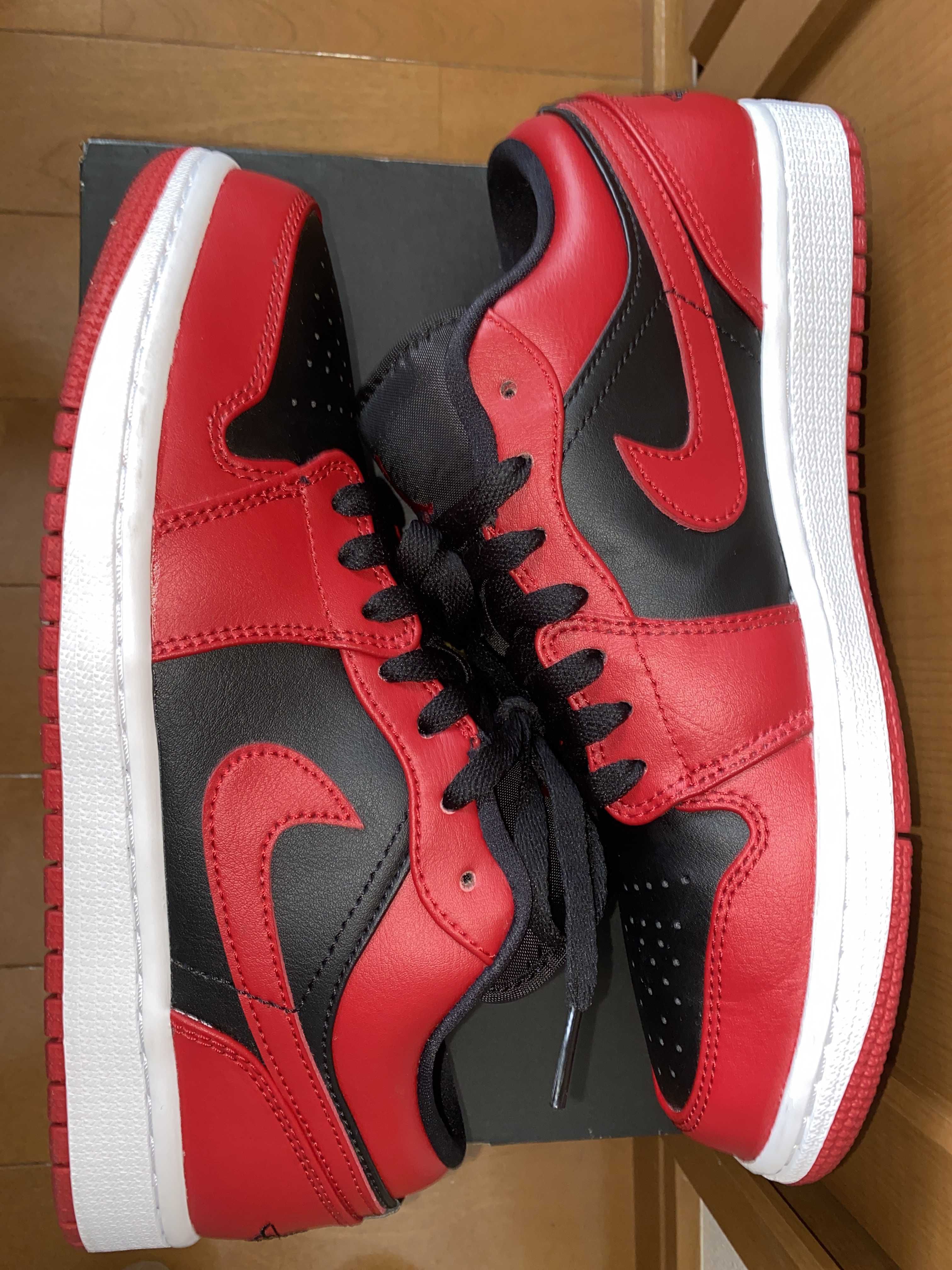 Nike Air Jordan 1 Low "Varsity Red"