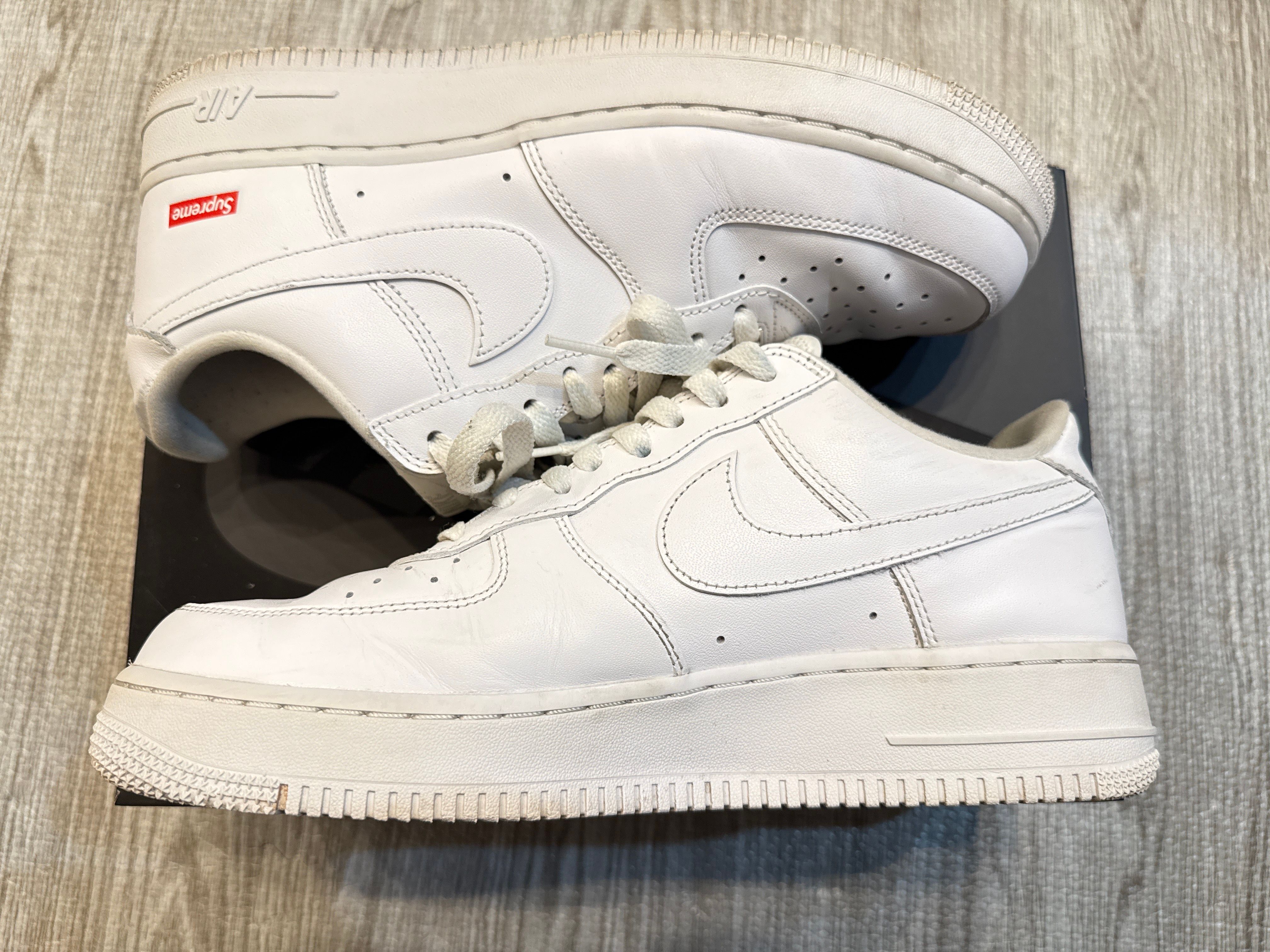 Supreme × Nike Air Force 1 Low "White"