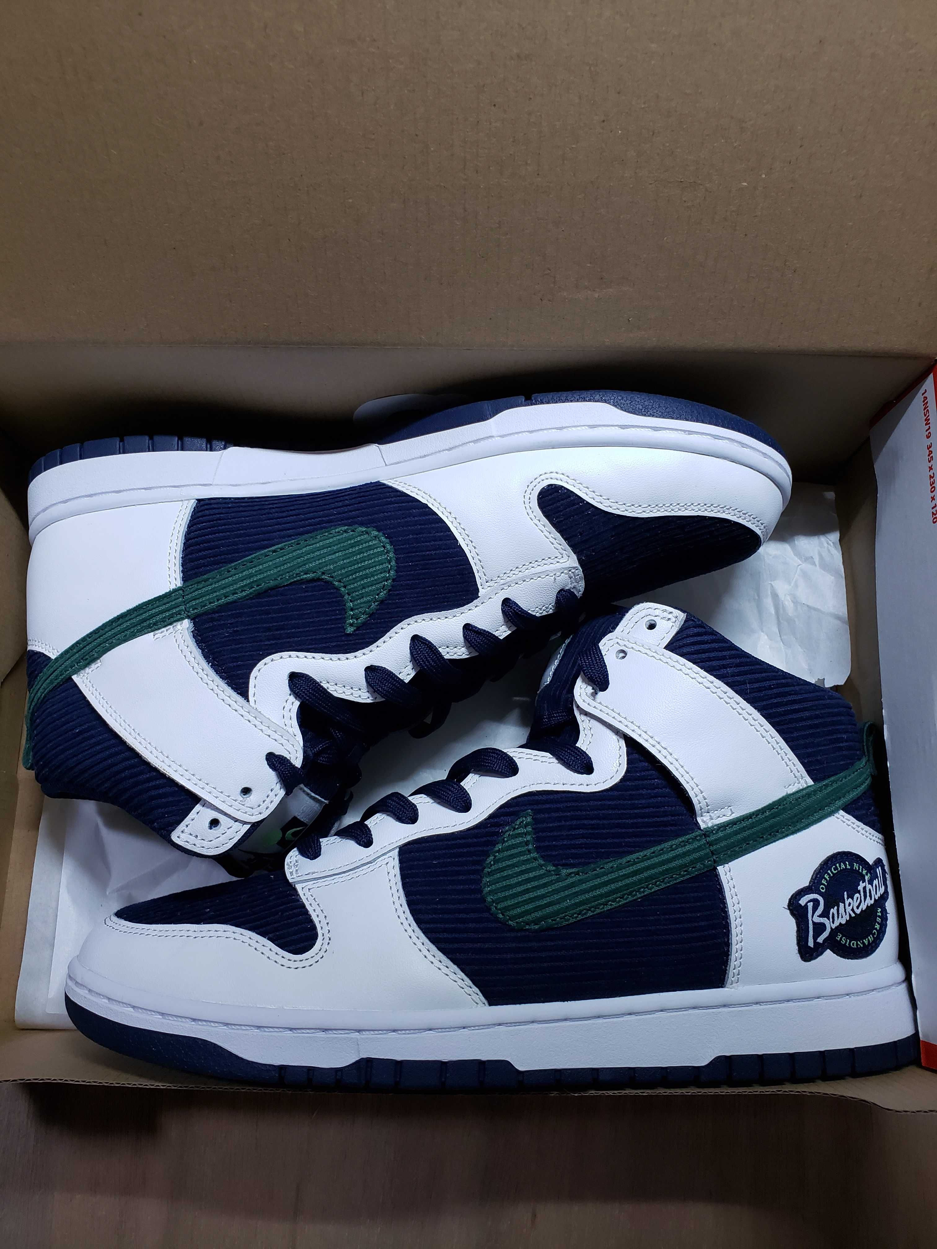 Nike Dunk High EMB "College Navy"