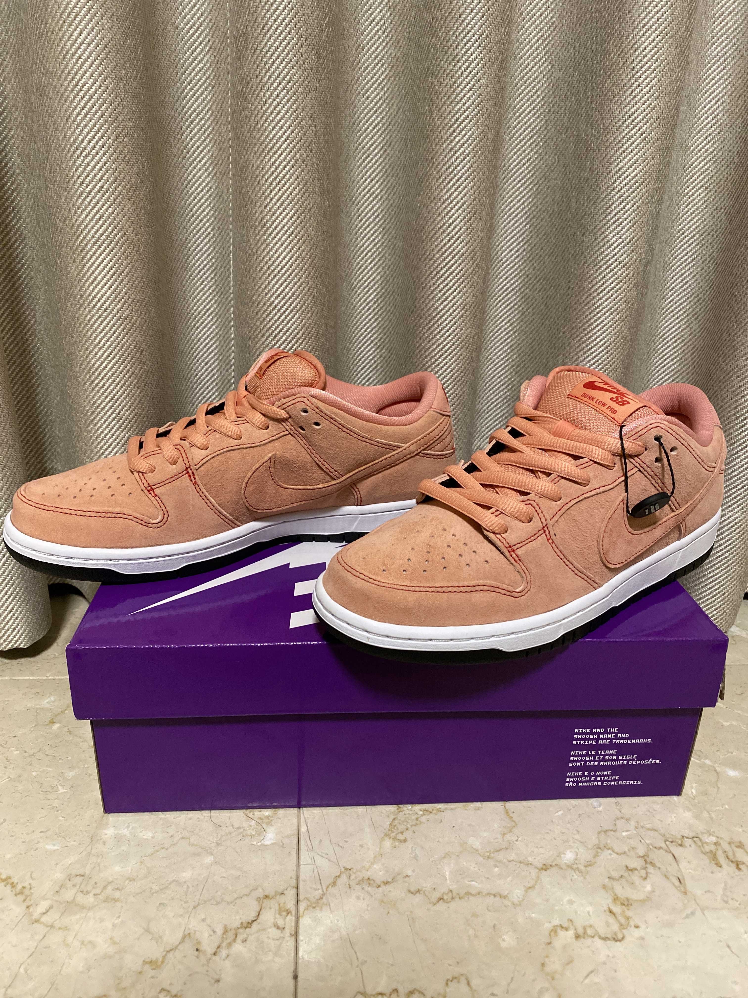 Nike SB Dunk Low "Pink Pig"