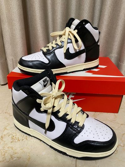 Nike Women's Dunk High "Vintage Black"
