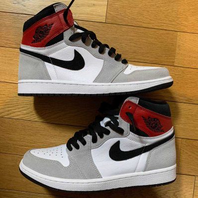Nike Air Jordan 1 High OG "White/Black/Light Smoke Grey"