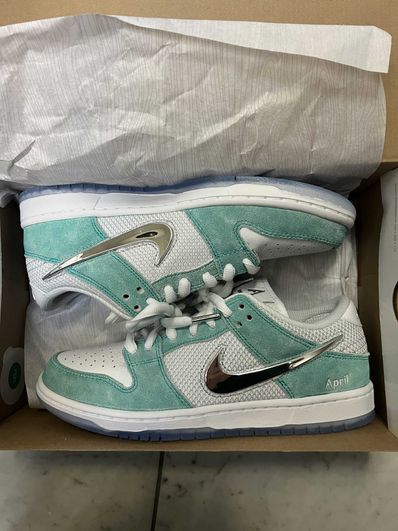 APRIL SKATEBOARDS × Nike SB Dunk Low Pro QS "White and Multi-Color"