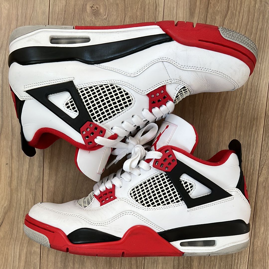 Nike Air Jordan 4 Retro OG "Fire Red" (2020)
