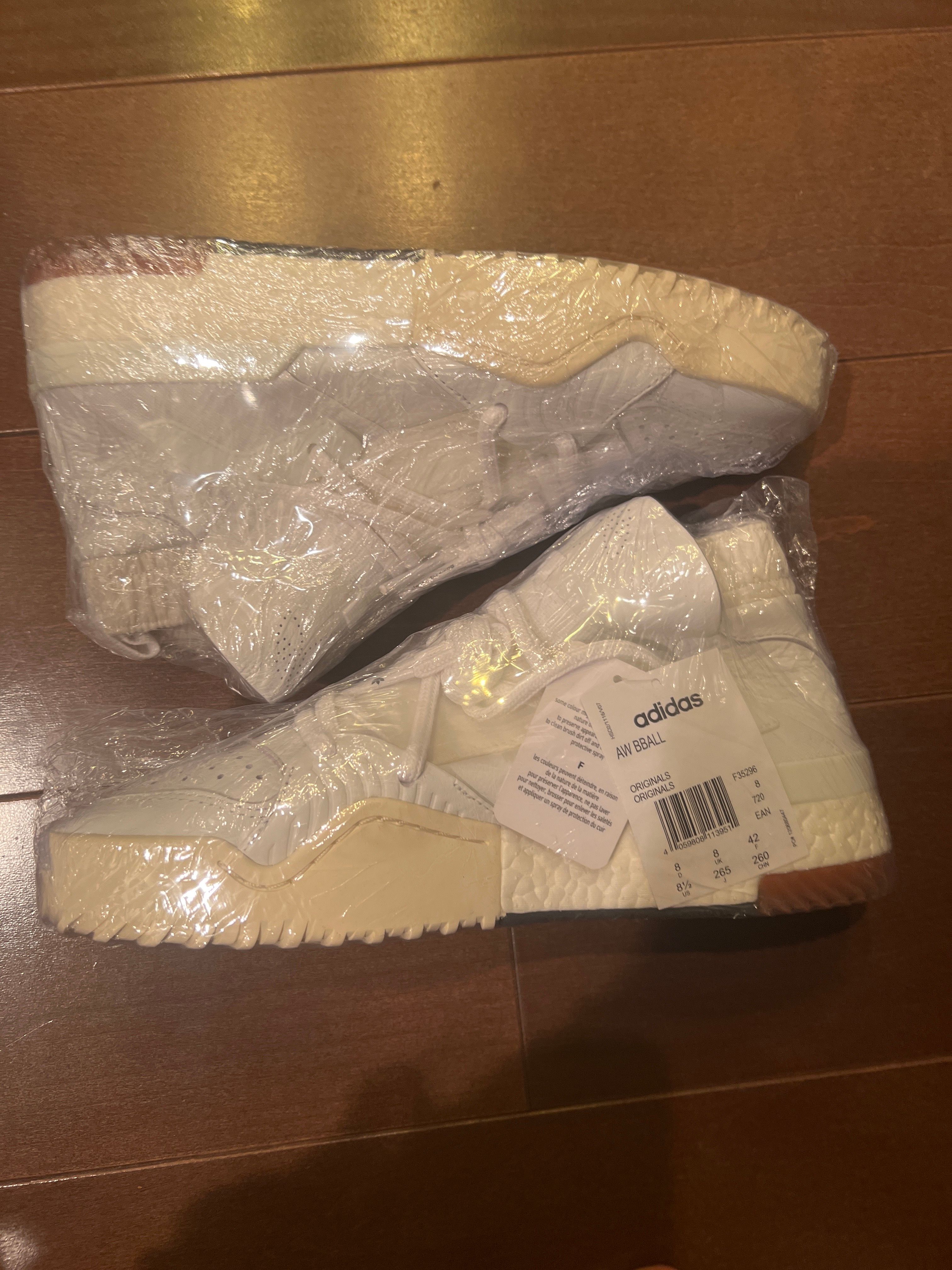 アレキサンダーワン × アディダス AW Bボール "トリプル ホワイト"