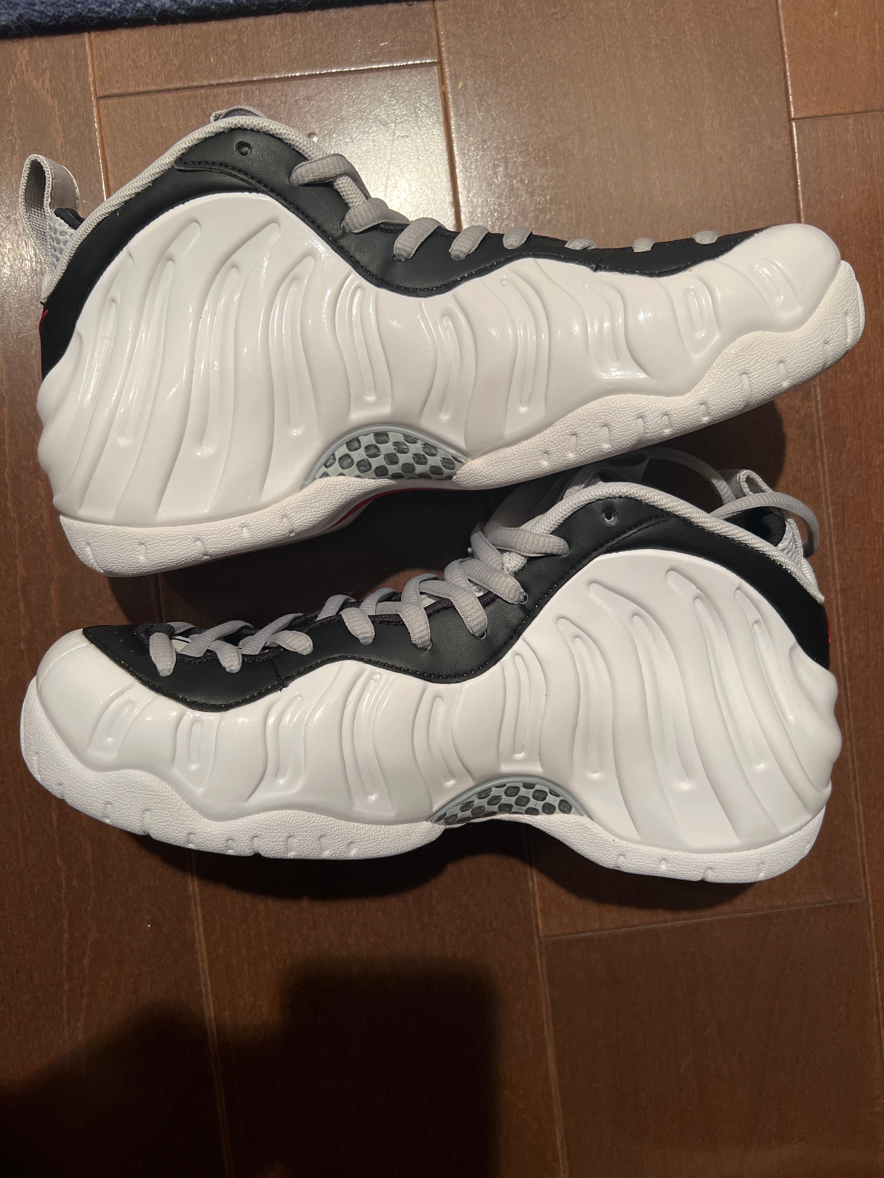 Nike Air Foamposite Pro "White Black University Red"