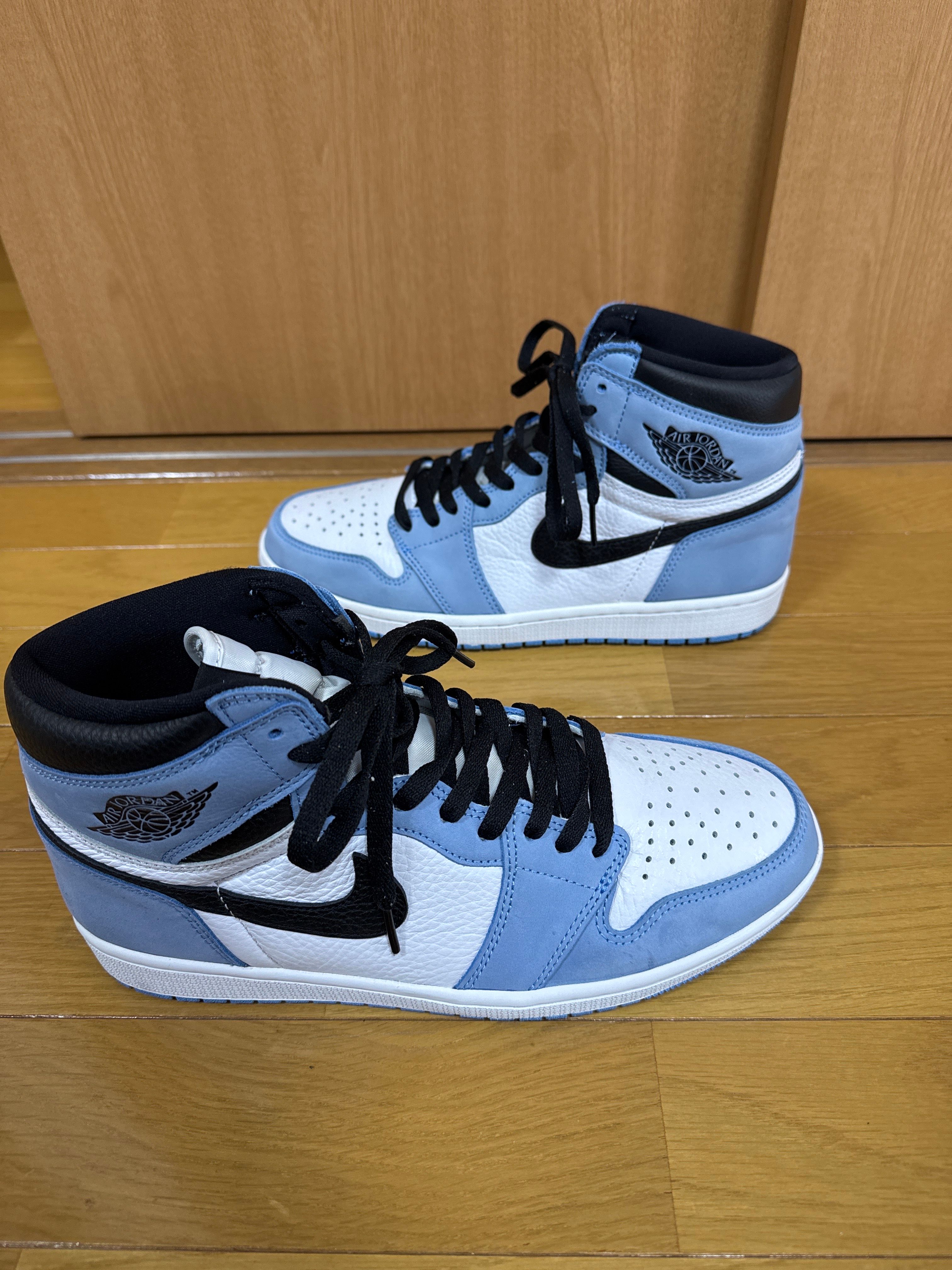 Nike Air Jordan 1 High OG "University Blue"