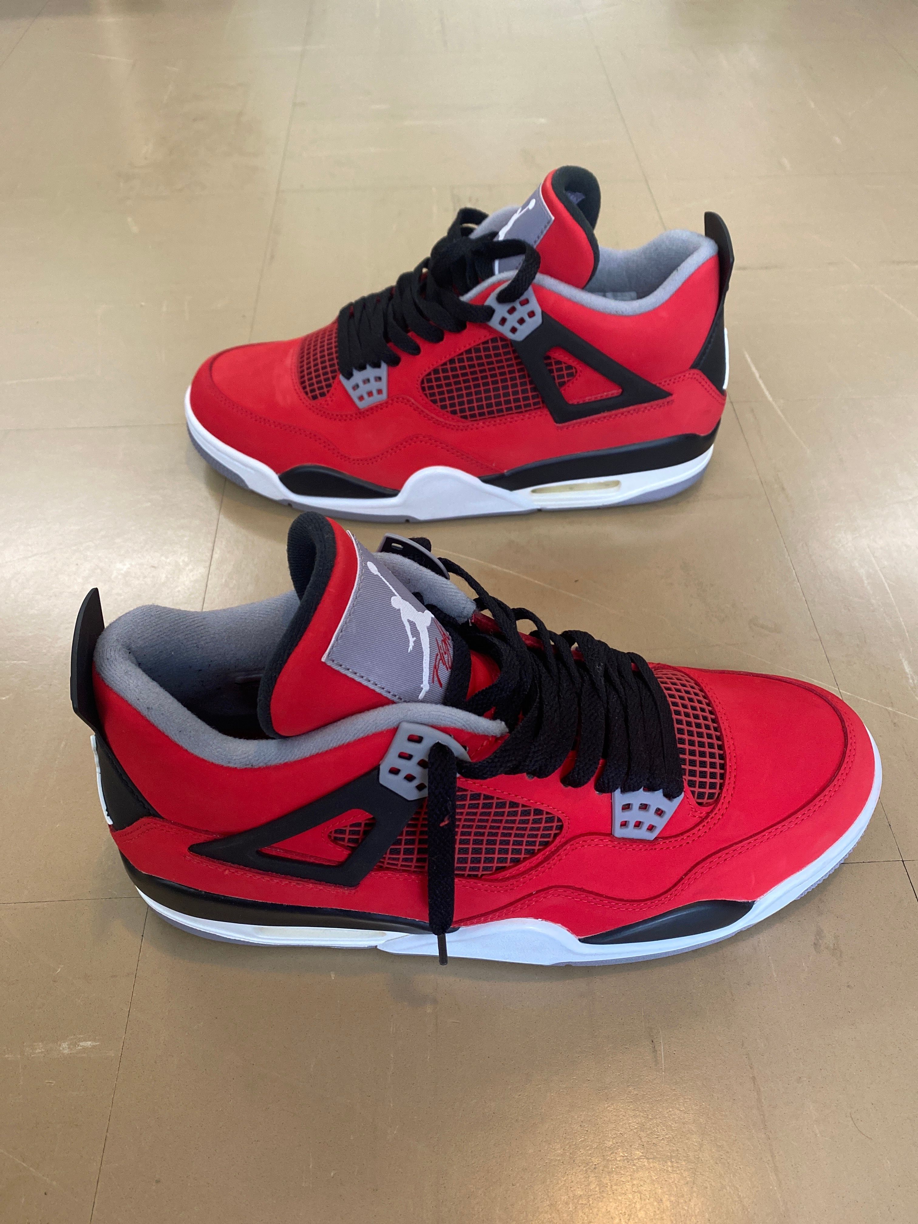 Nike Air Jordan 4 Retro "Toro Bravo"
