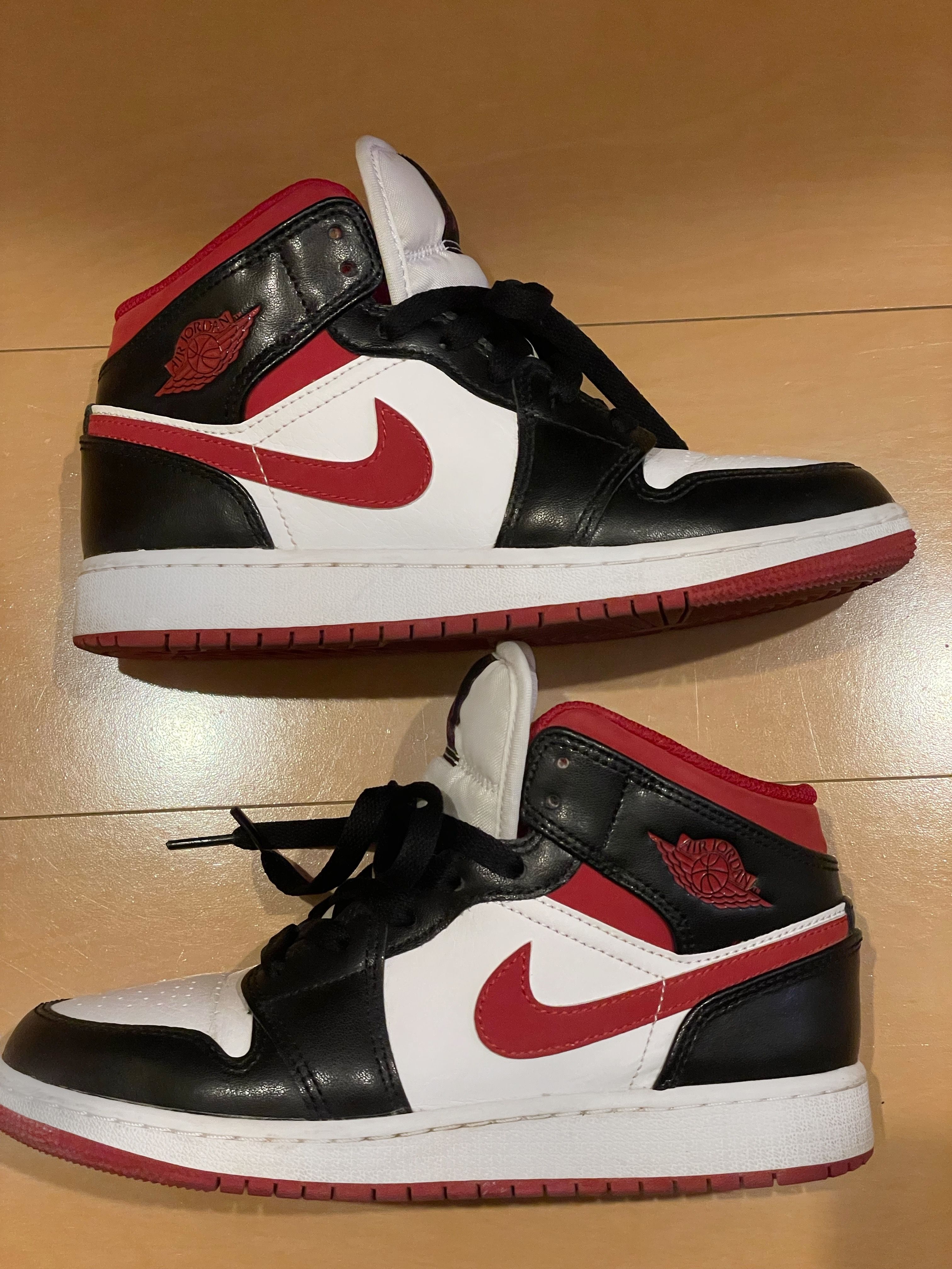 Nike Air Jordan 1 Mid "White/Gym Red Black"