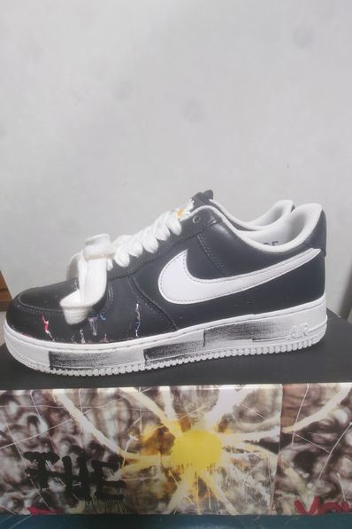 PEACEMINUSONE × Nike Air Force 1 Low Para Noise "Black" / G-DRAGON