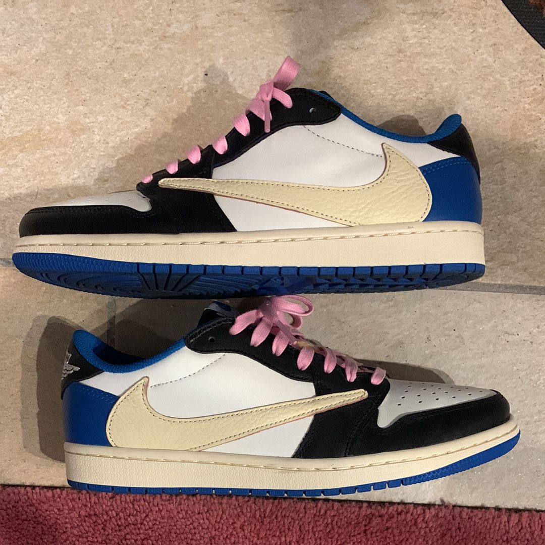 Travis Scott × fragment design × Nike Air Jordan 1 Low OG SP "Military Blue"