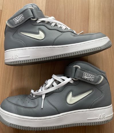 Nike Air Force 1 Mid NYC "Cool Grey"