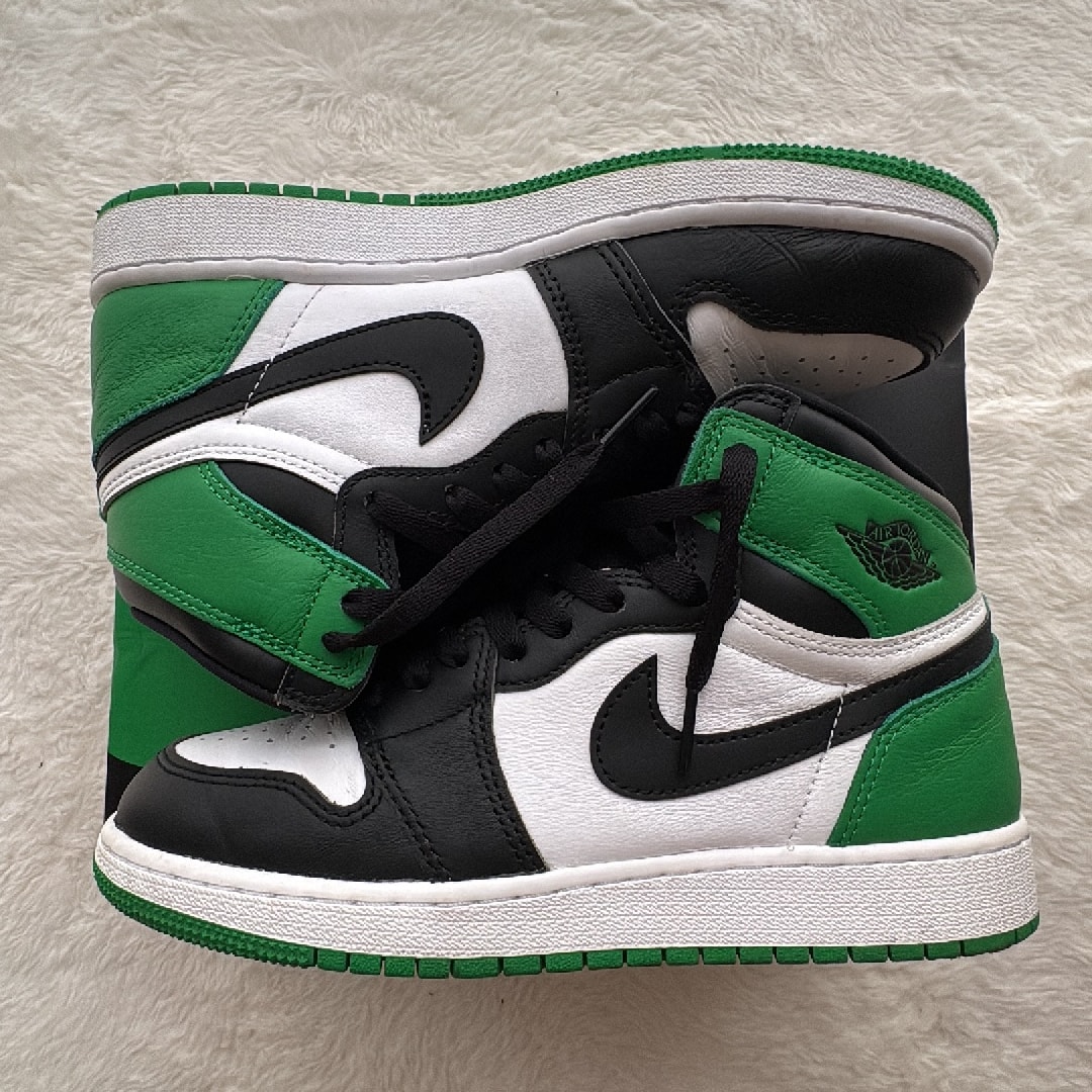Nike GS Air Jordan 1 Retro High OG "Celtics/Black and Lucky Green" (2023)