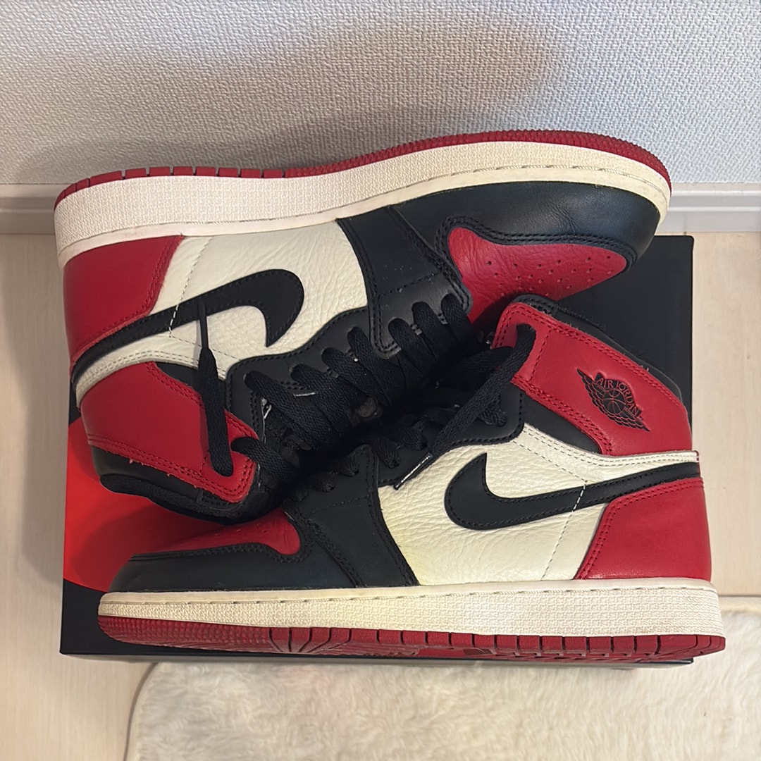 Nike GS Air Jordan 1 Retro High "Bred Toe"