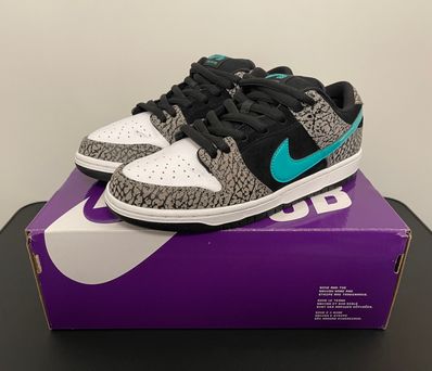 Nike SB Dunk Low "Elephant/Safari"