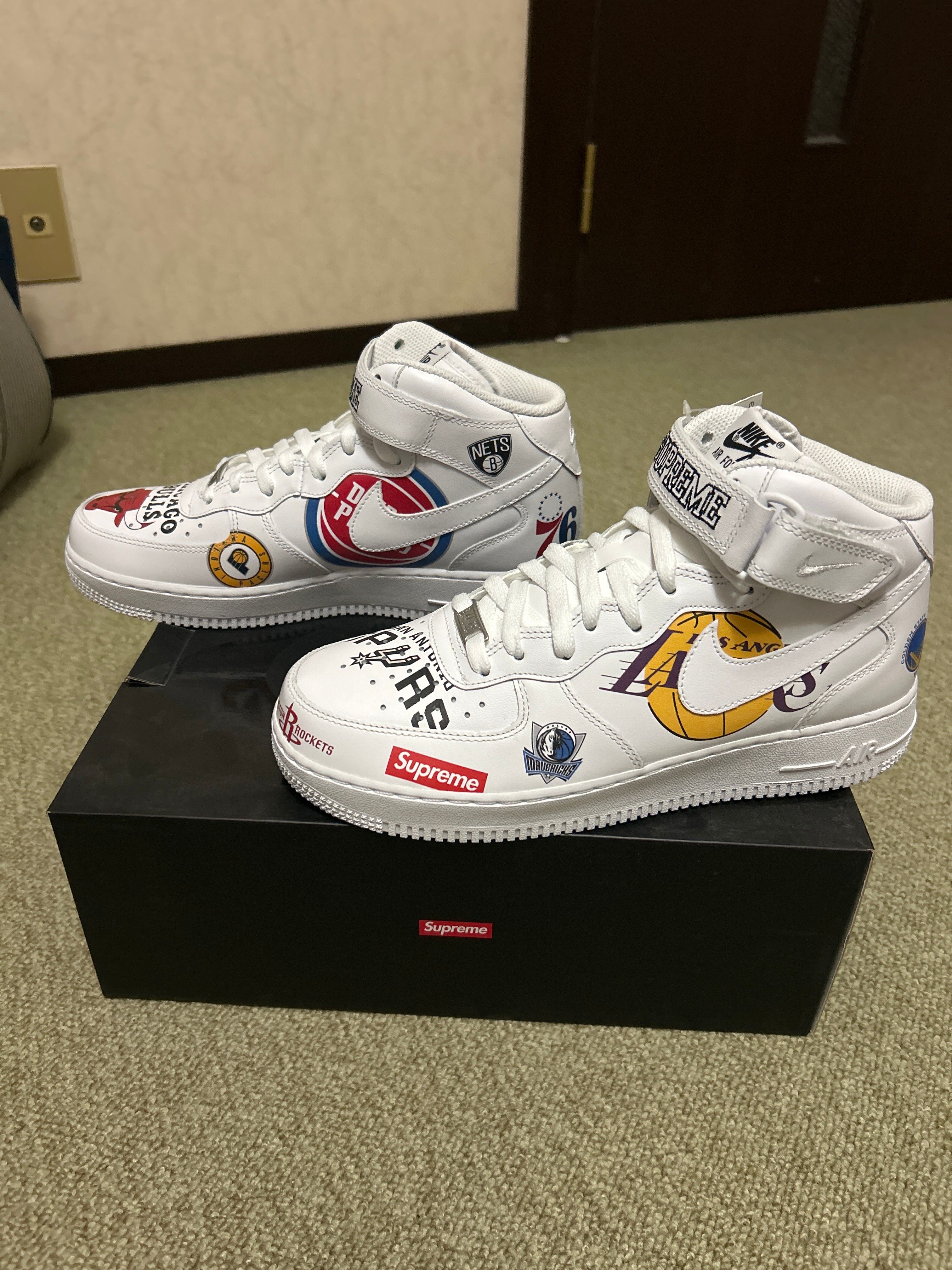 Supreme × NBA × Nike Air Force 1 Mid '07 "White"