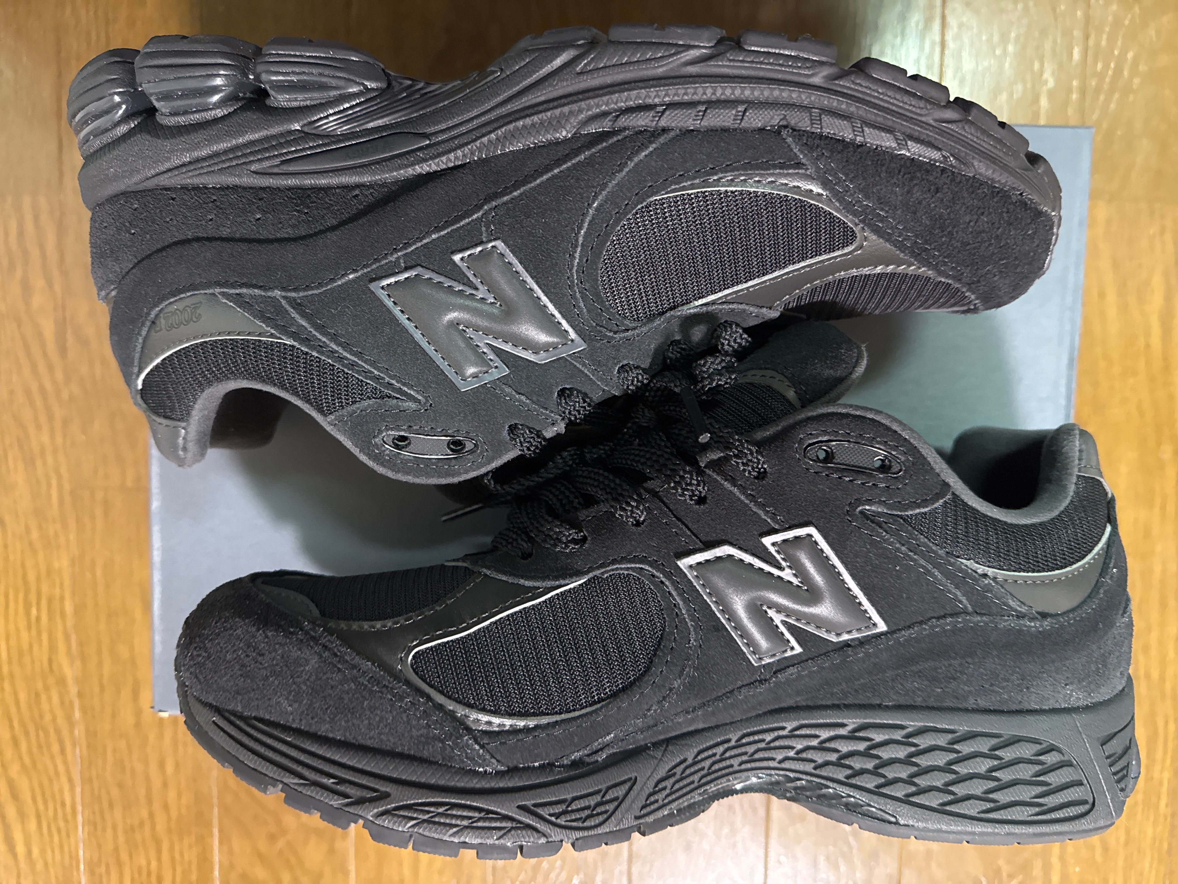 New Balance 2002R "Triple Black"