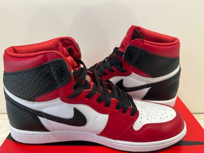 Nike Women's Air Jordan 1 High OG "Satin Red"
