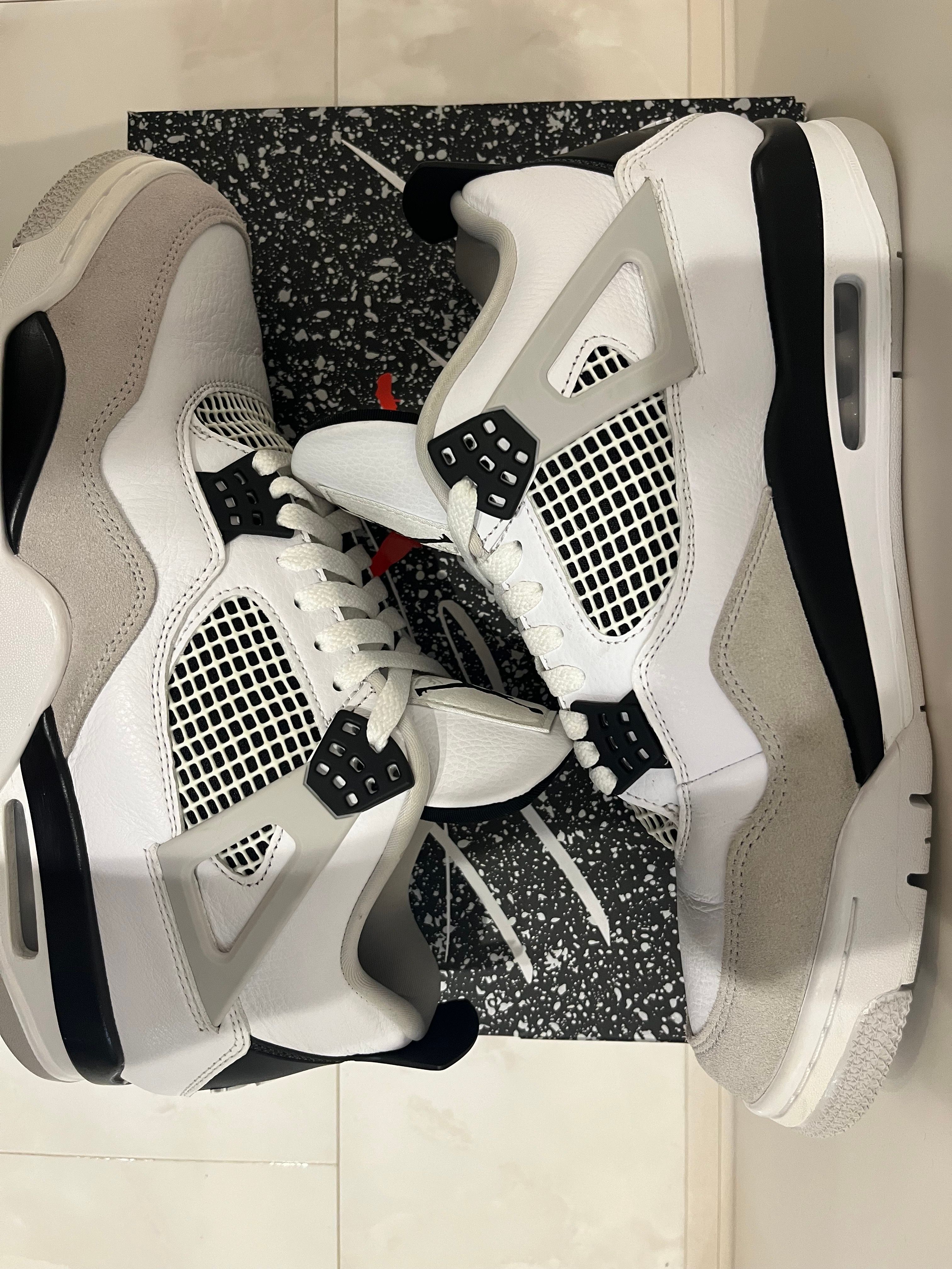 Nike Air Jordan 4 "Military Black"