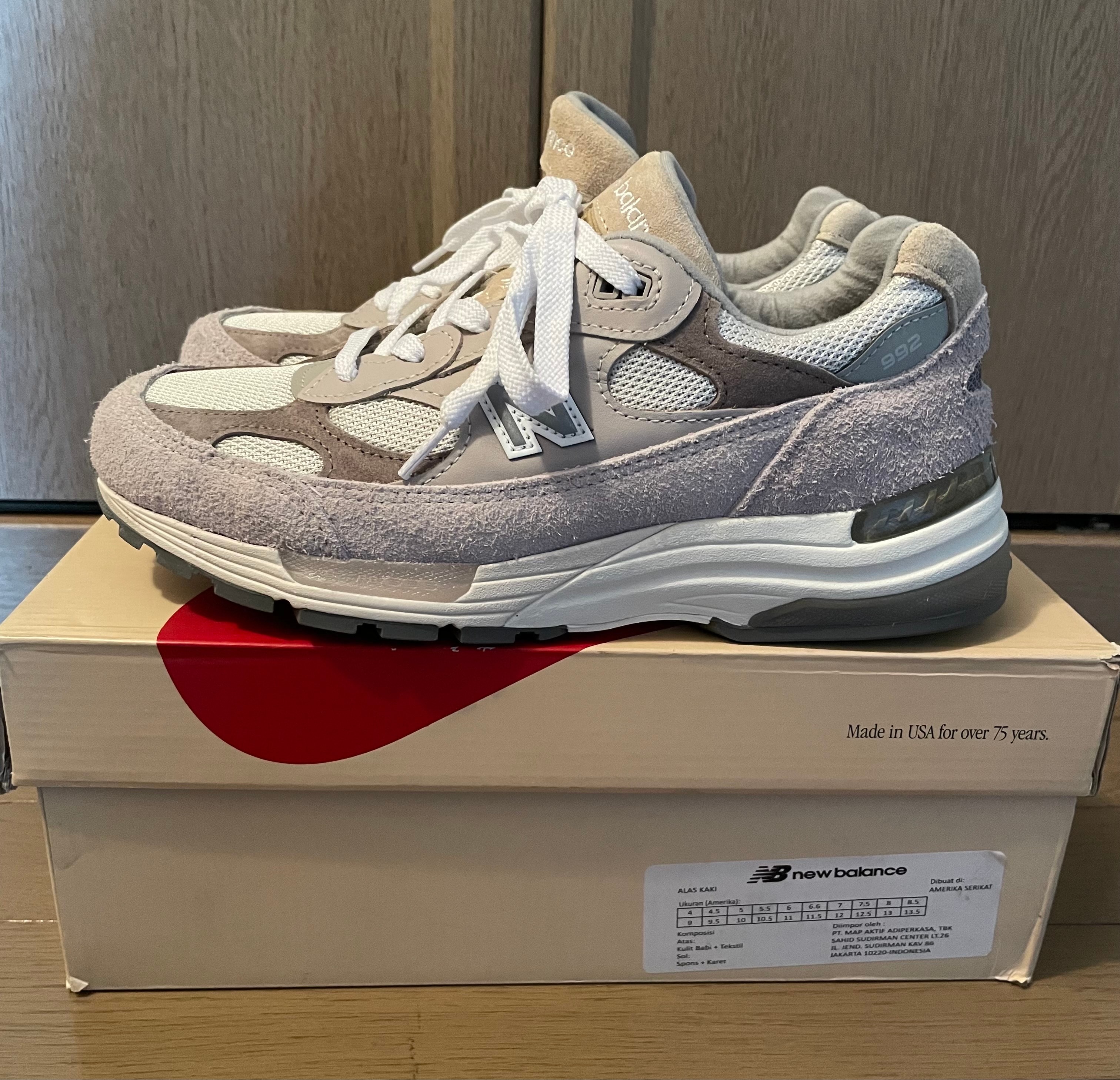 New Balance 992 "Moonrock/Mushroom"