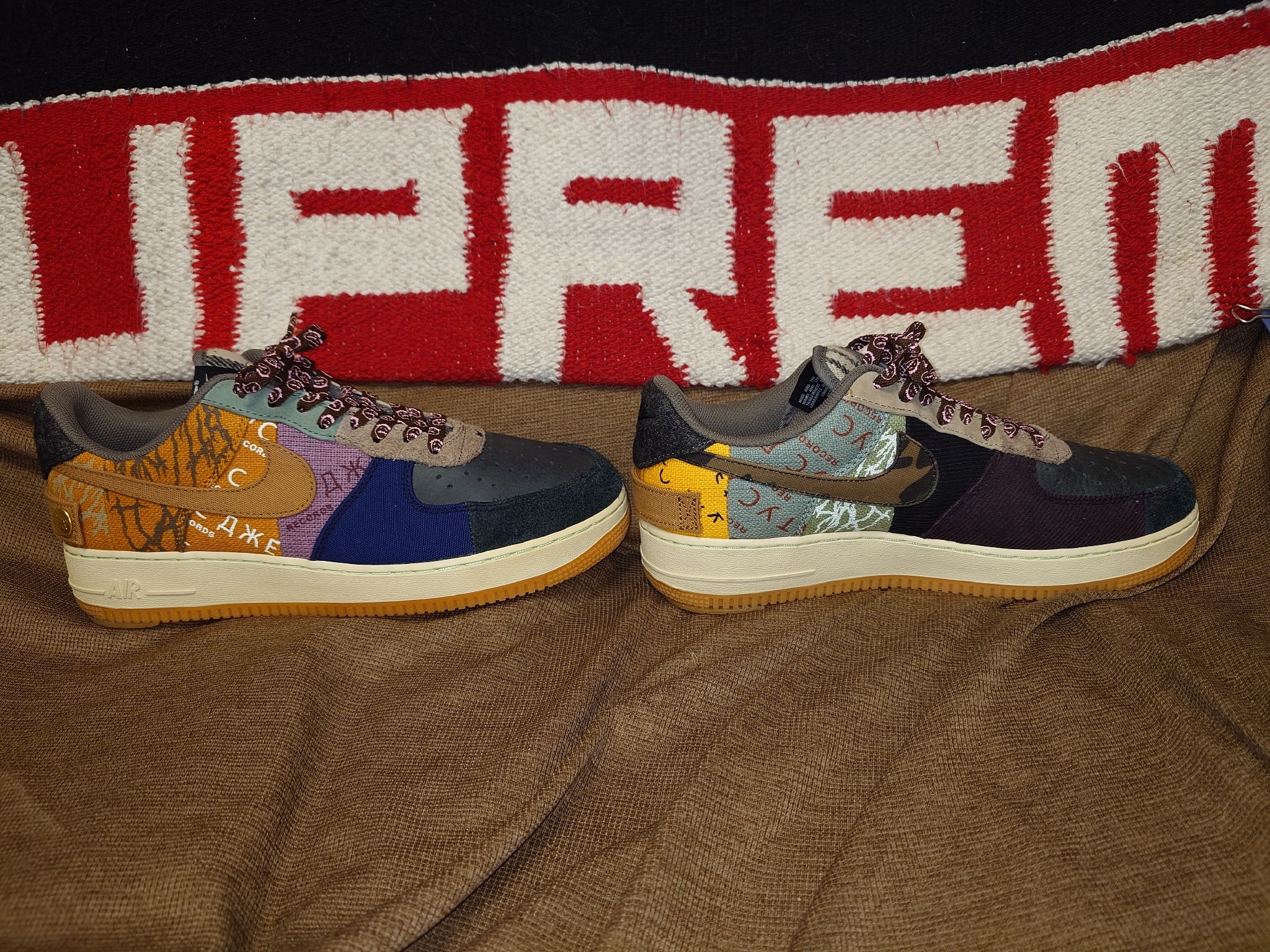 Travis Scott × Nike Air Force 1 Low Cactus Jack "Multi Color"