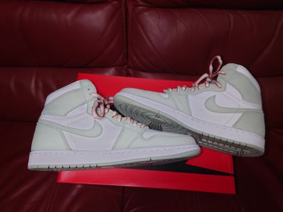 Nike Women's Air Jordan 1 High OG "Seafoam"