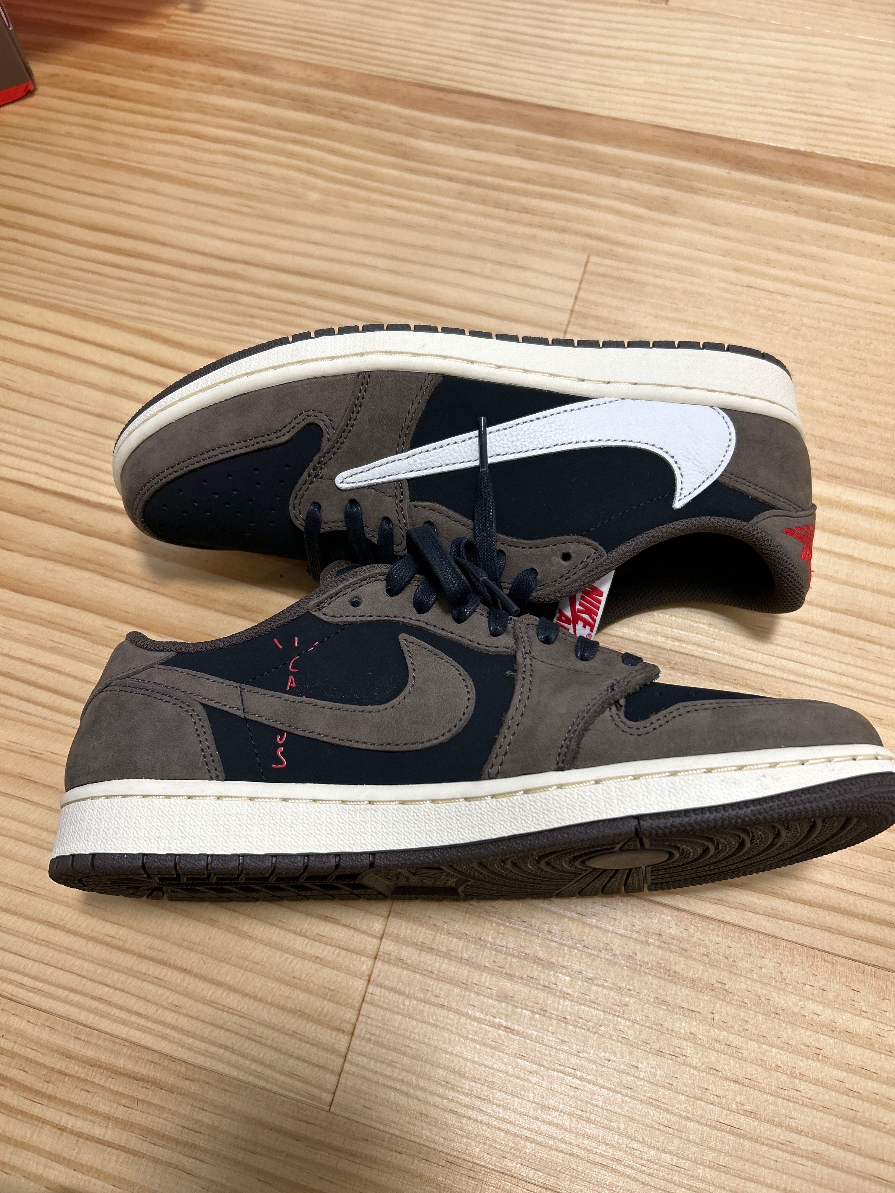 Travis Scott × Nike Air Jordan 1 Low OG SP-T "Black/Dark Mocha"