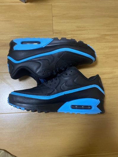 UNDEFEATED × Nike Air Max 90 "Black/Blue"