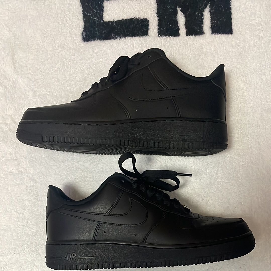 Nike Air Force 1 Low '07 "Black/Black"