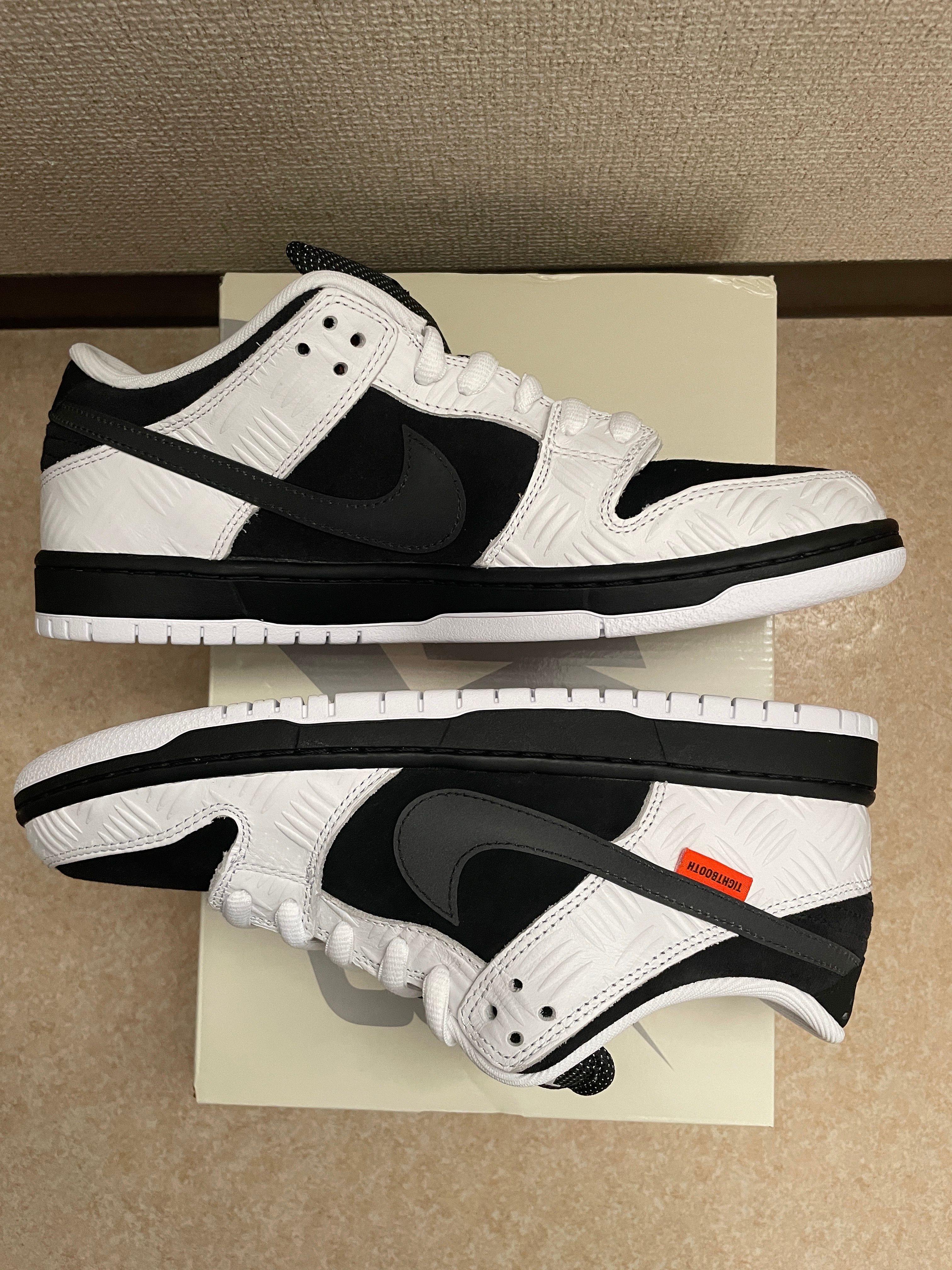 TIGHTBOOTH × Nike SB Dunk Low Pro QS "Black and White"