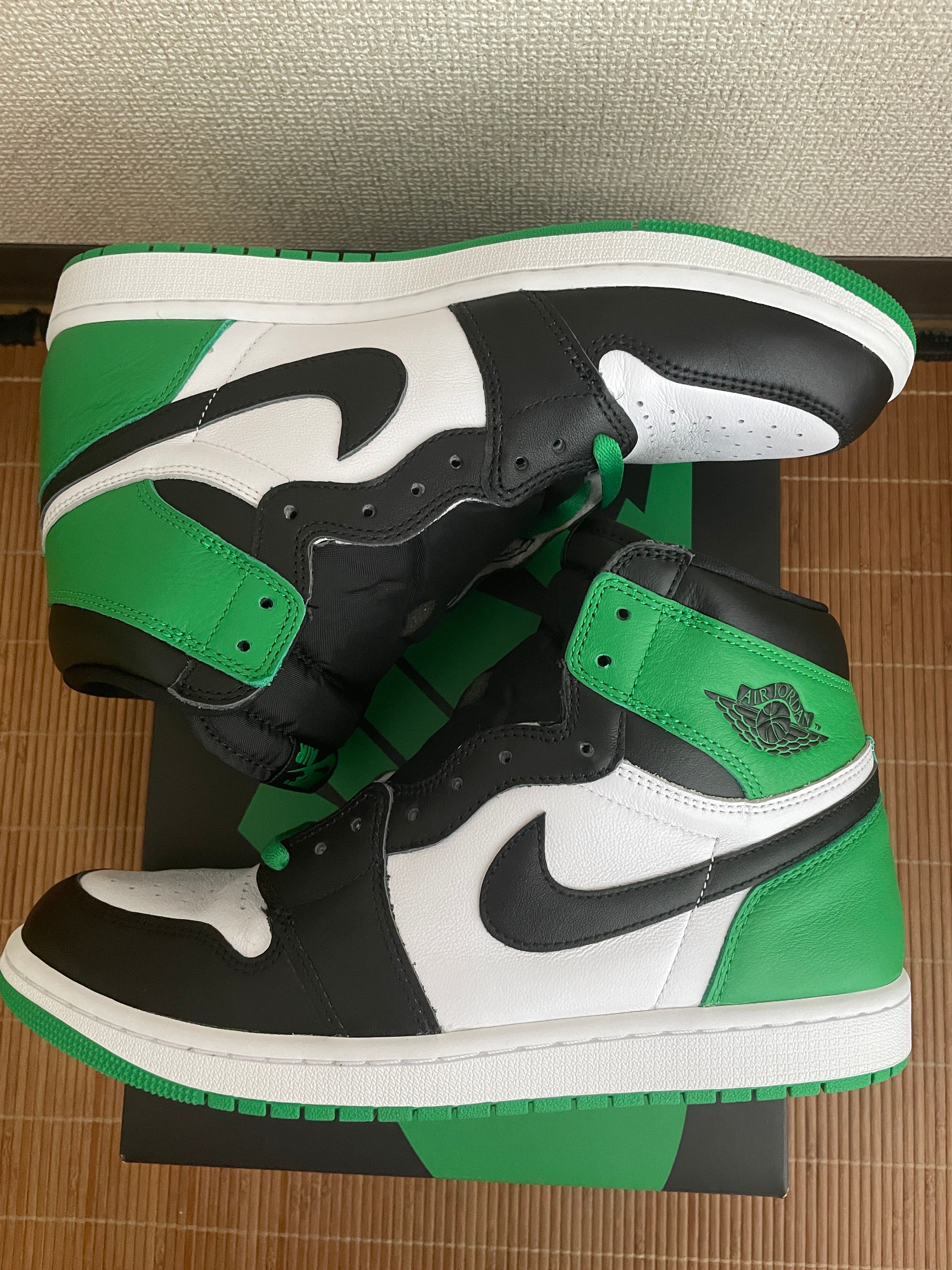 Nike Air Jordan 1 Retro High OG "Celtics/Black and Lucky Green" (2023)