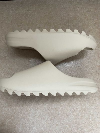 adidas YEEZY Slide "Bone" (FZ5897)
