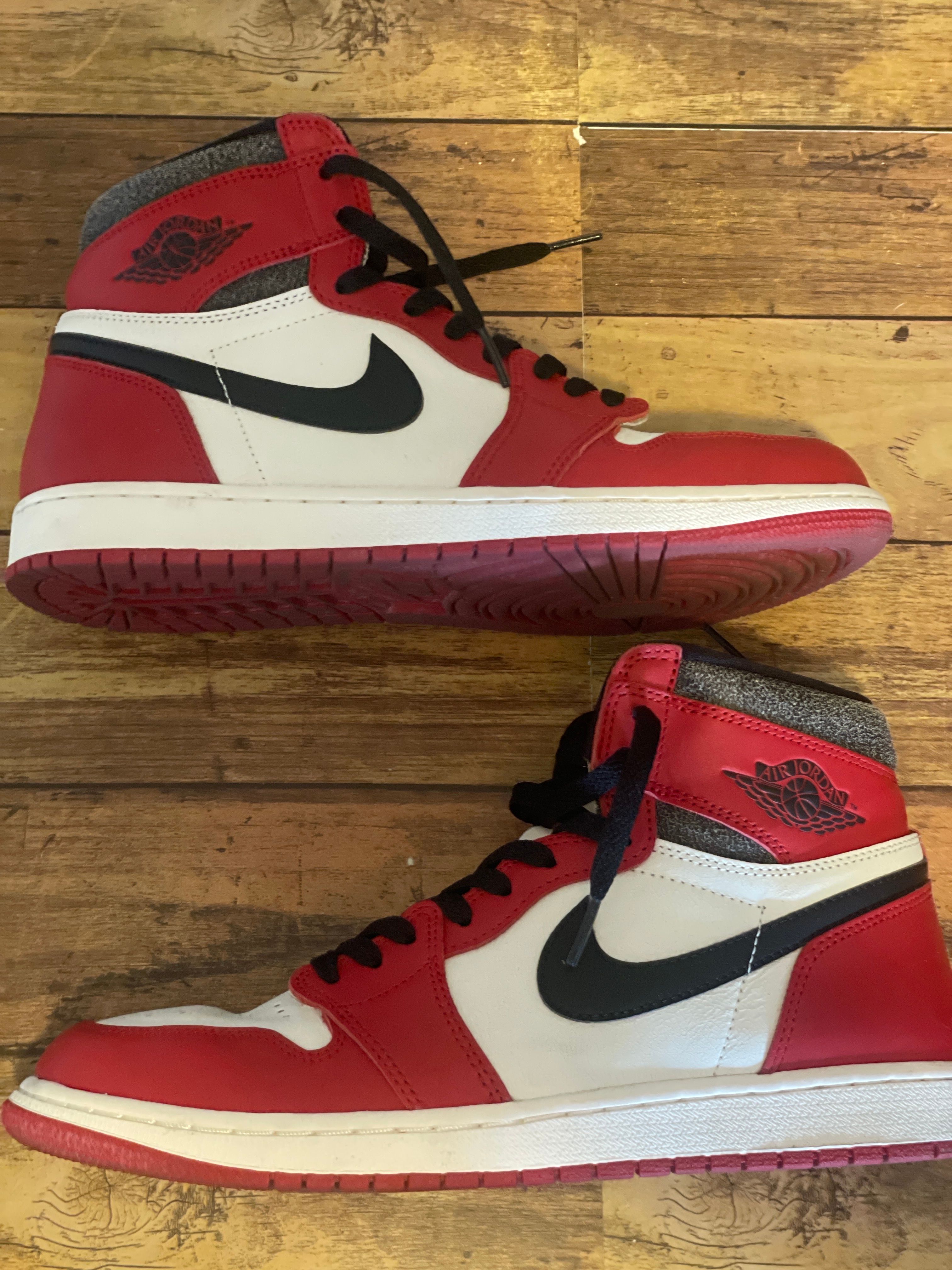 Nike Air Jordan 1 High OG "Lost & Found/Chicago"