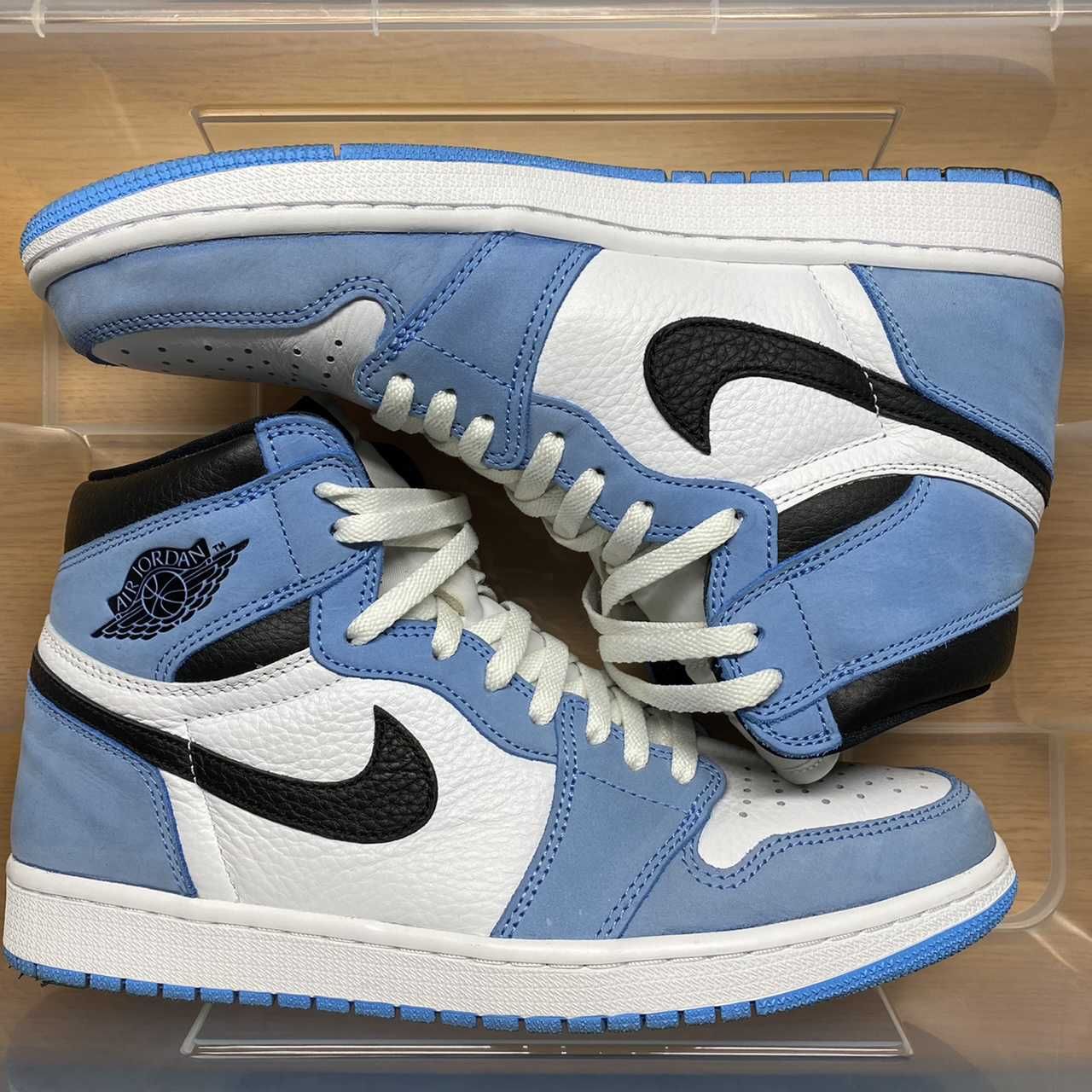 Nike Air Jordan 1 High OG "University Blue"