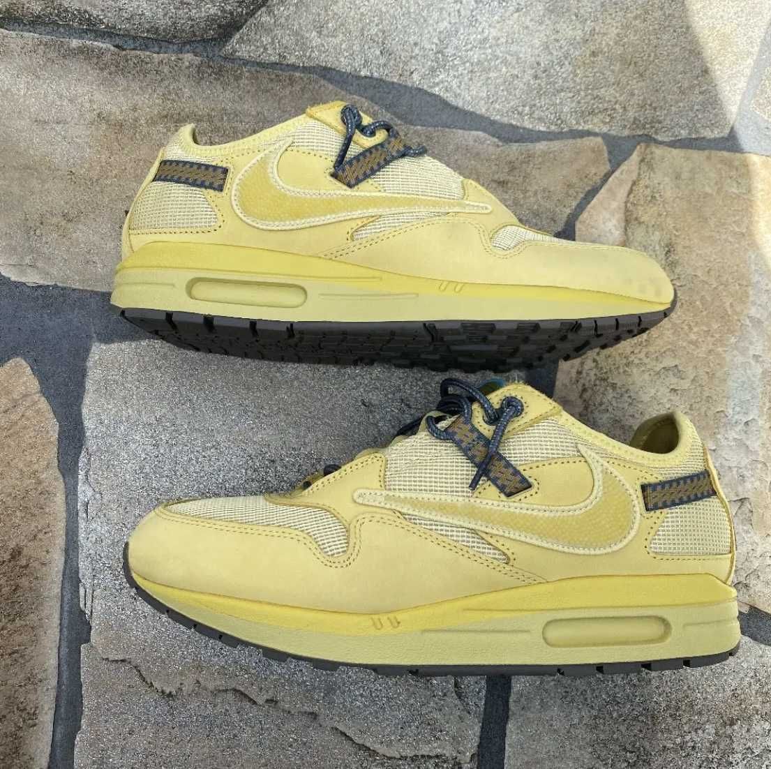 Travis Scott × Nike Air Max 1 "CACT.US Gold"