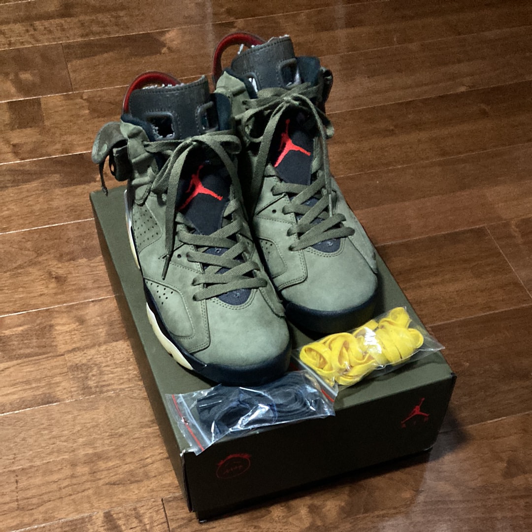 Travis Scott × Nike Air Jordan 6 Retro "Medium Olive"